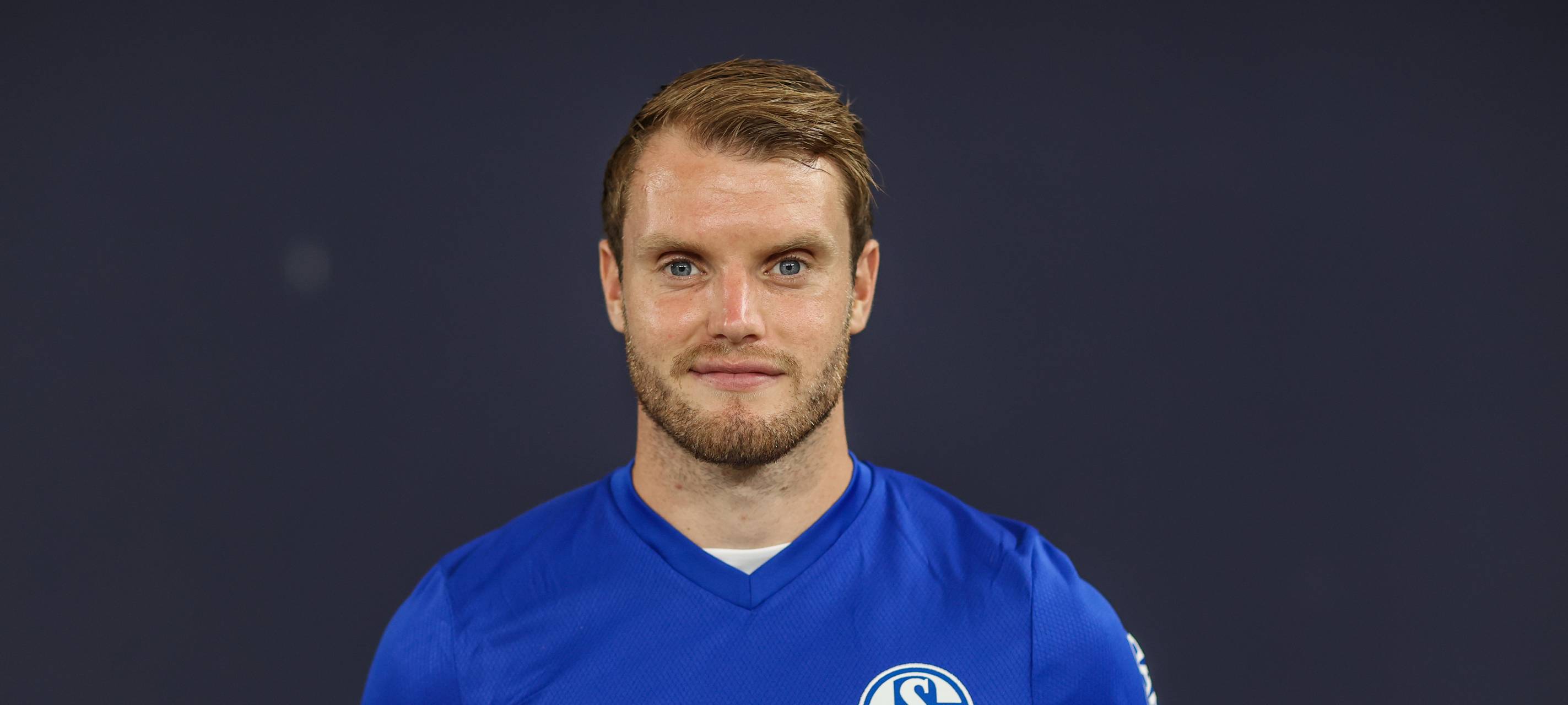 Schalke verpflichtet Ouwejan fest