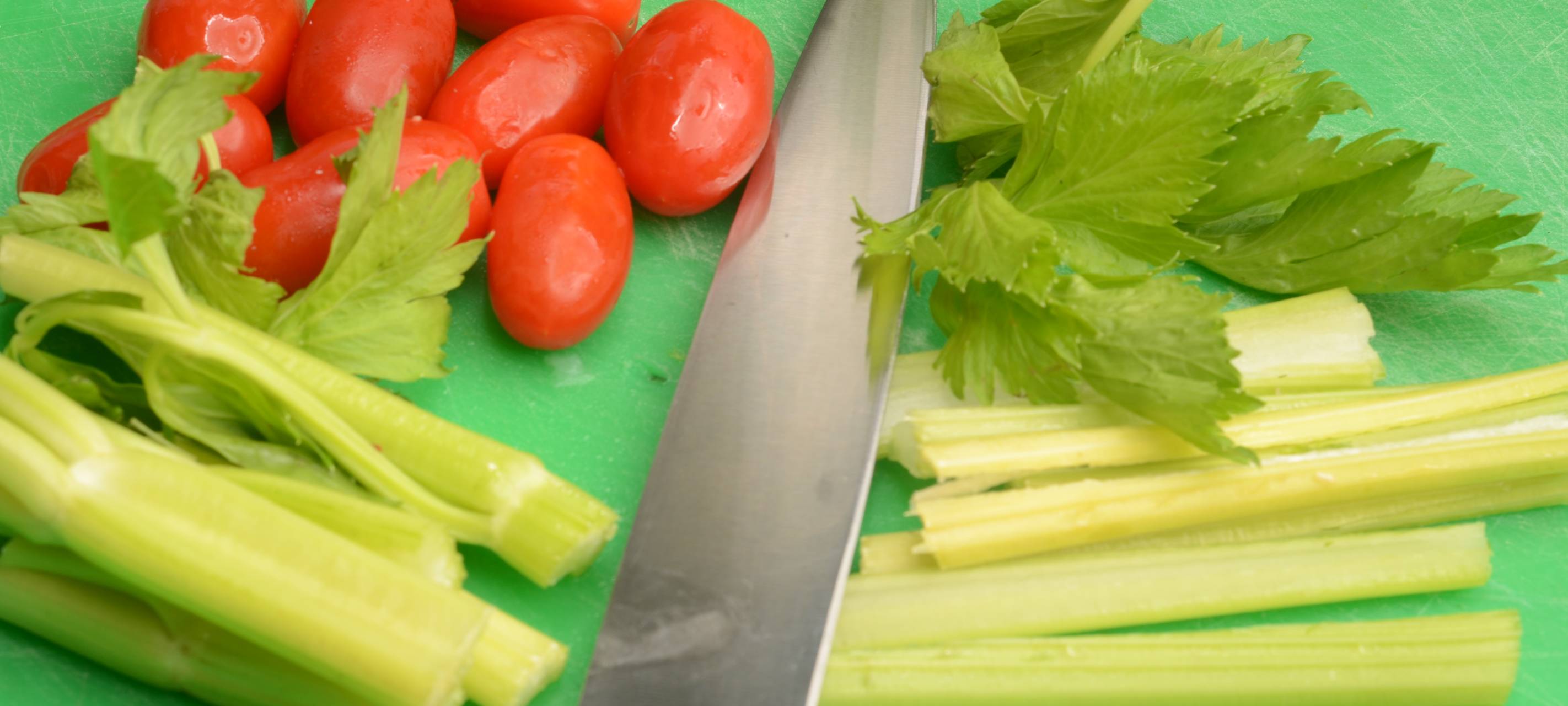 Pasta mit Rotbarbe, Staudensellerie und Fenchel