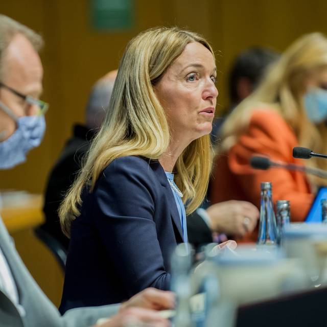 Gladbecks Bürgermeisterin Bettina Weist in der Ratssitzung