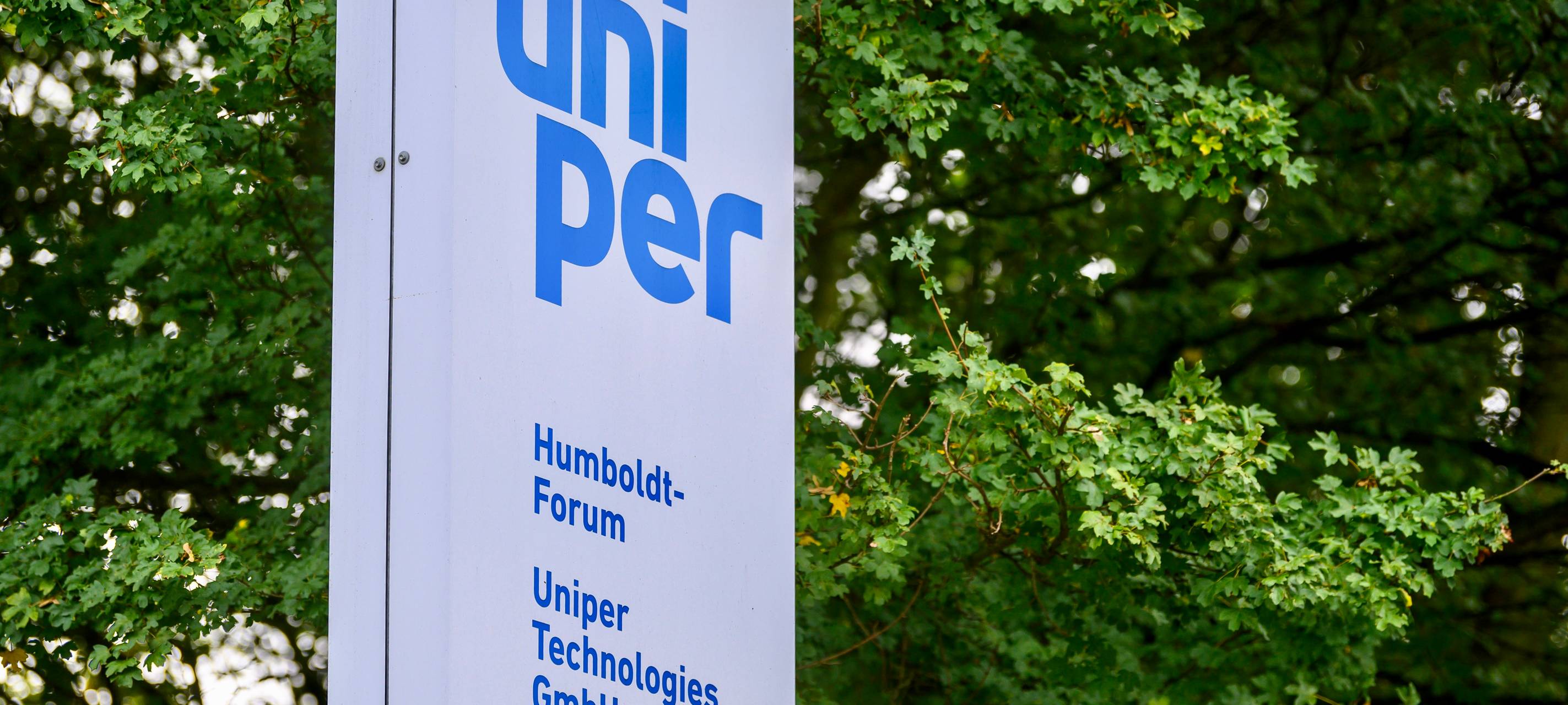 Hinweisschild zum Uniper-Standort in Gelsenkirchen-Hassel