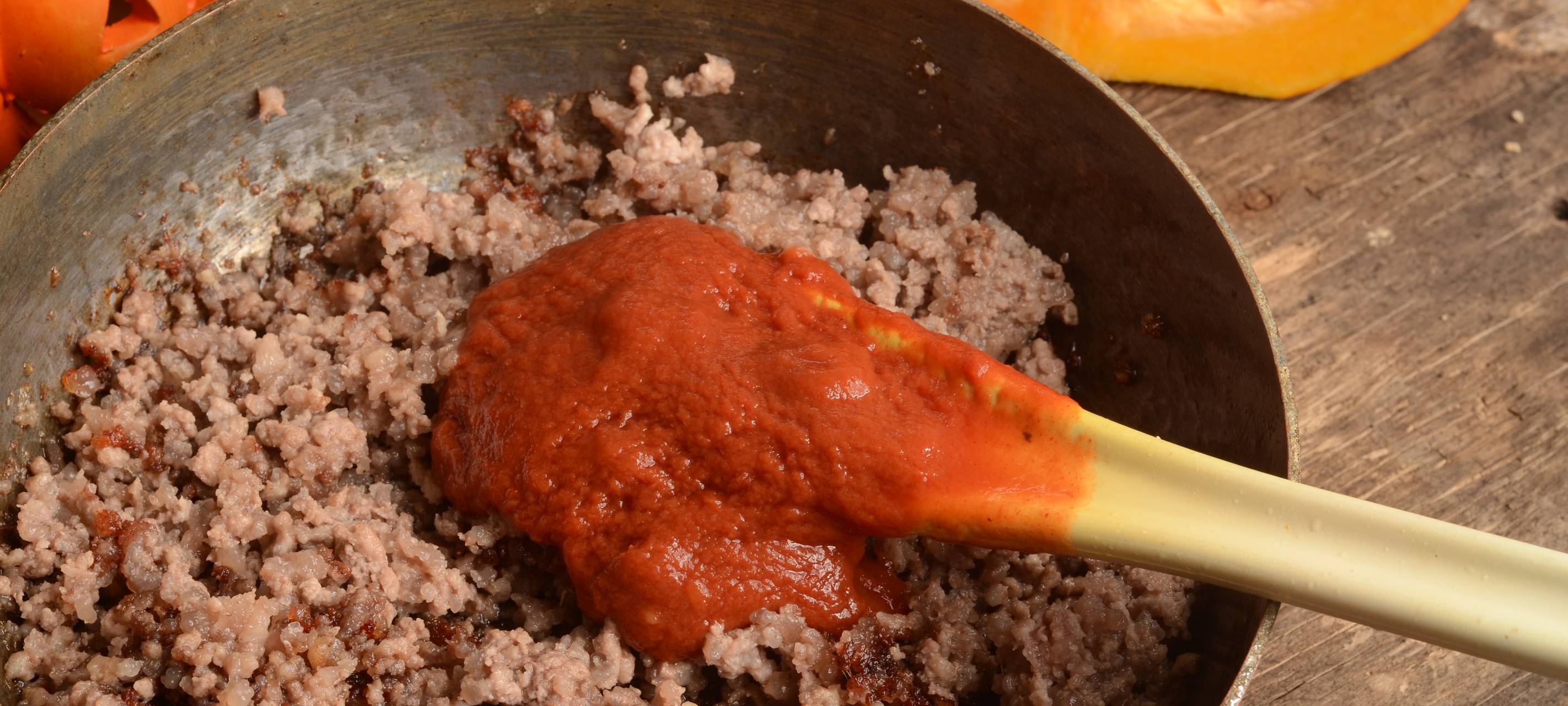 Hokkaidokürbis-Hackfleisch-Eintopf mit Ingwer