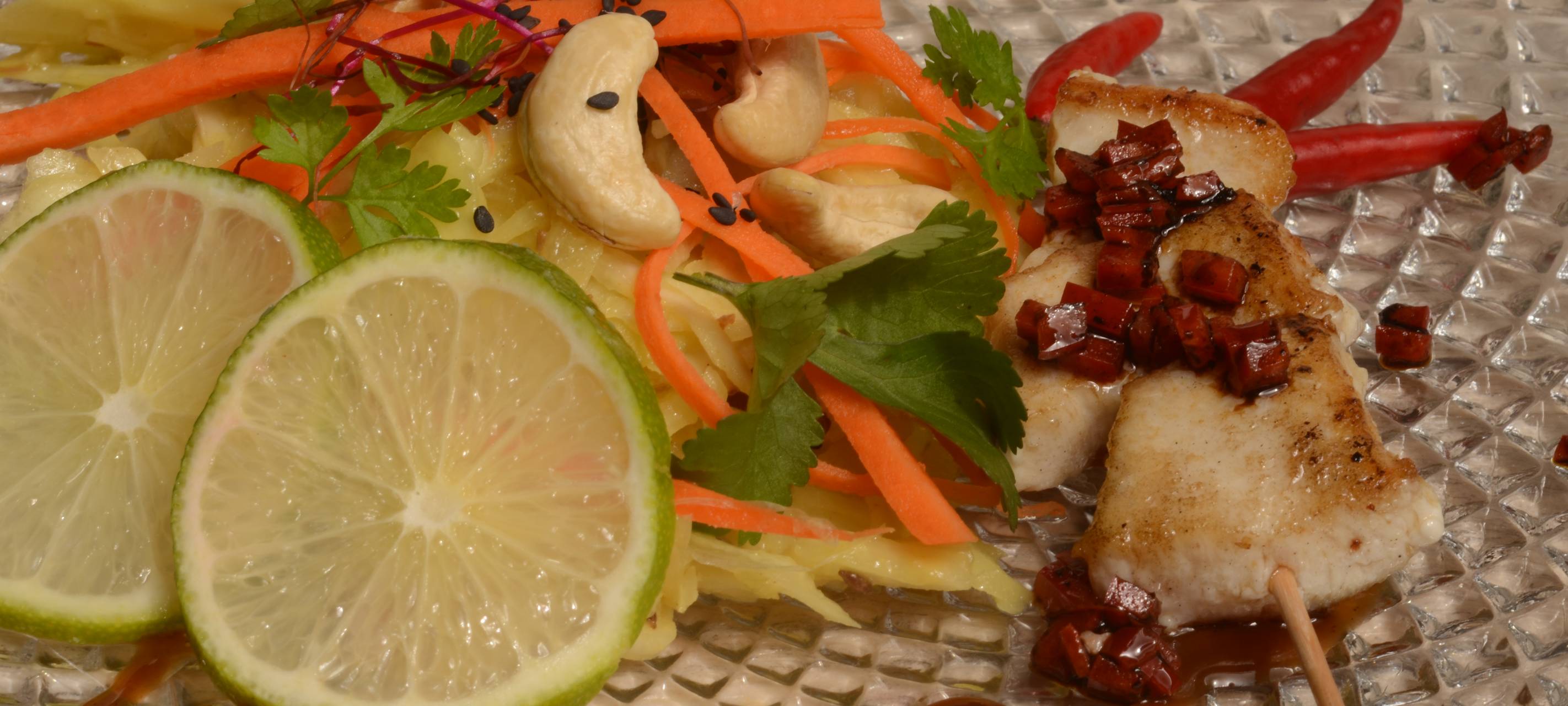 Weißkohl süß-sauer mit Cashews und Hähnchen