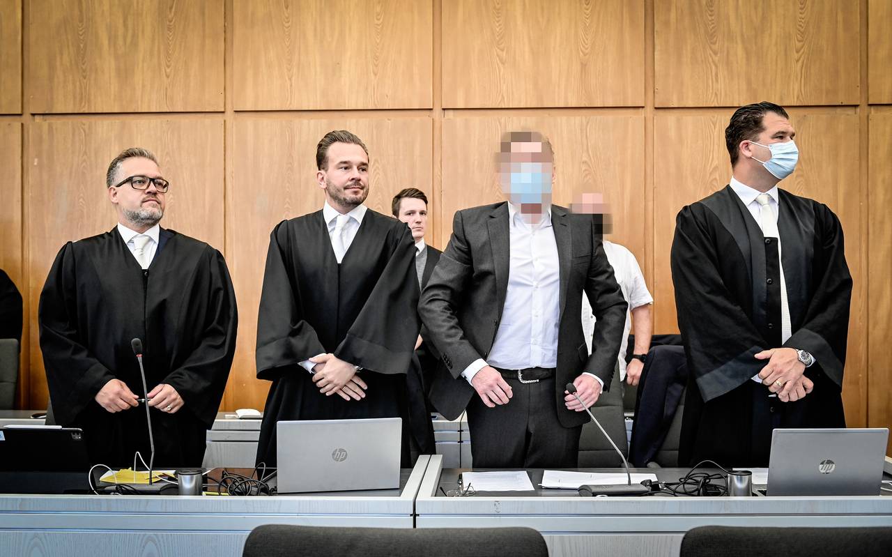 Der angeklagte Geschäftsmann Thomas B. aus Gelsenkirchen im Gerichtssaal