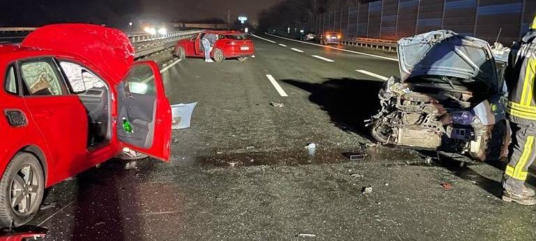 Unfallwagen auf der A42 bei Gelsenkirchen