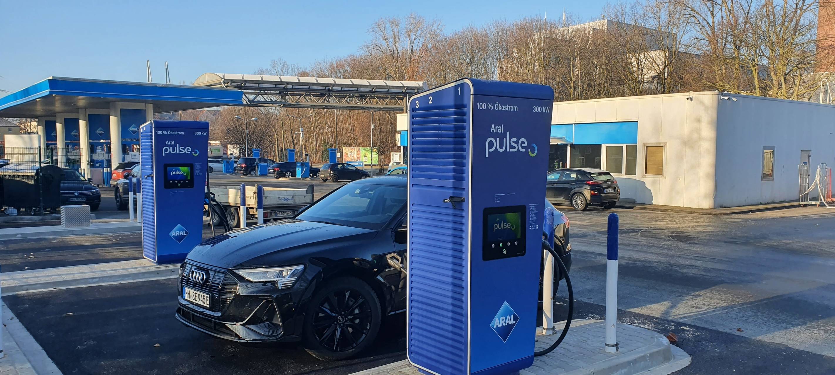 Gelsenkirchen: E-Autos in wenigen Minuten aufladen