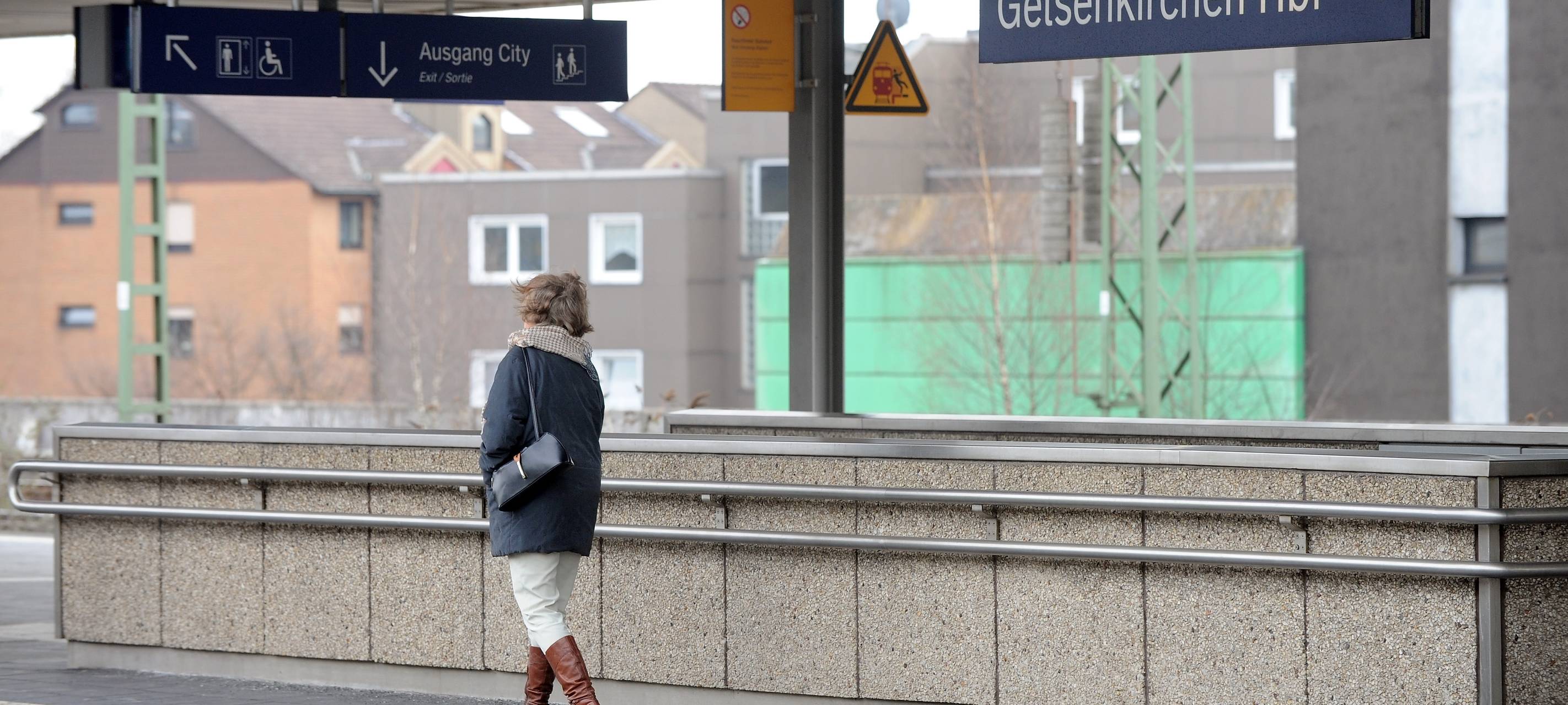 Bahnsteig am Gelsenkirchener Hauptbahnhof