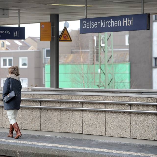 Bahnsteig am Gelsenkirchener Hauptbahnhof