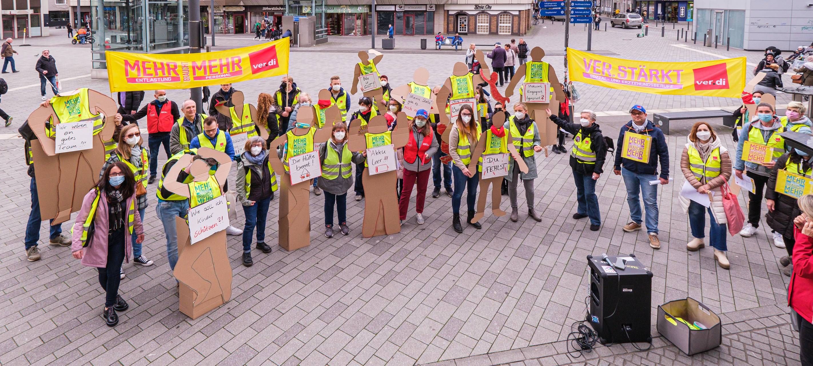 Mitarbeiter von Jugendamt und Kita streiken in Gelsenkirchen