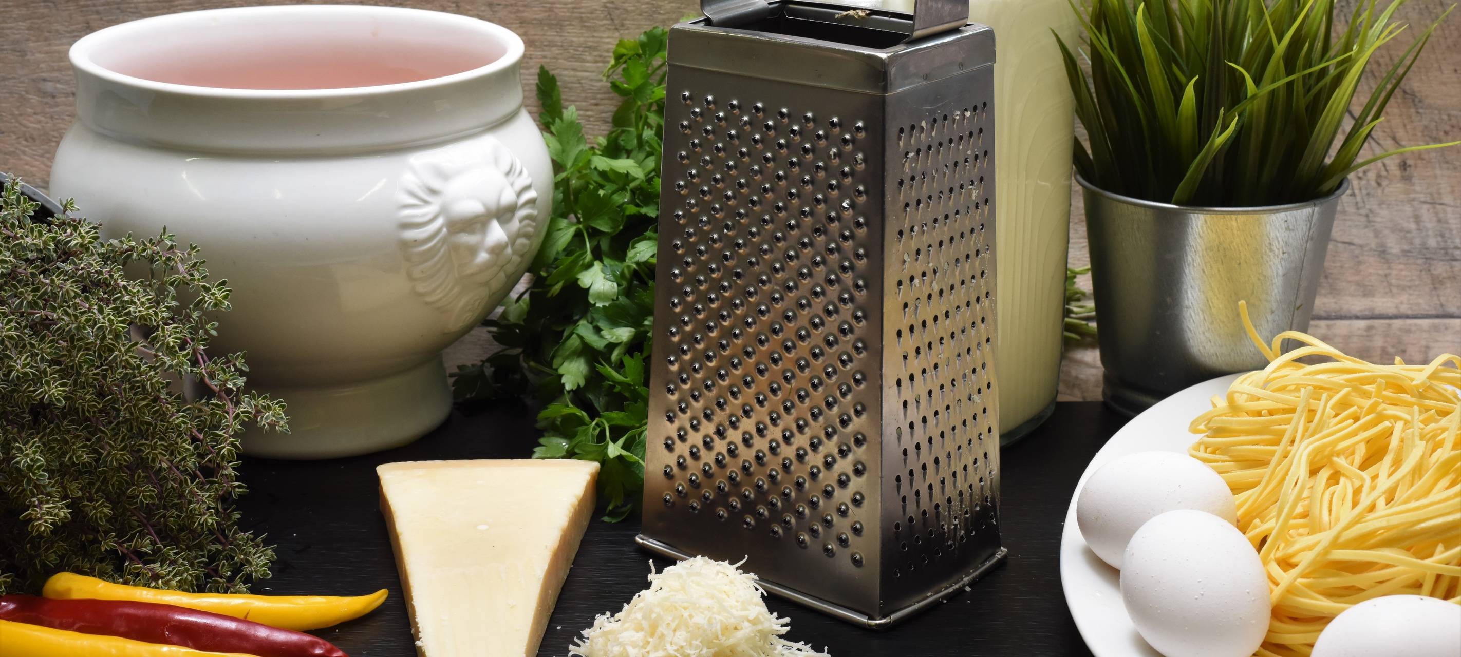 Spaghetti Carbonara mit gebratener Schweineschulter