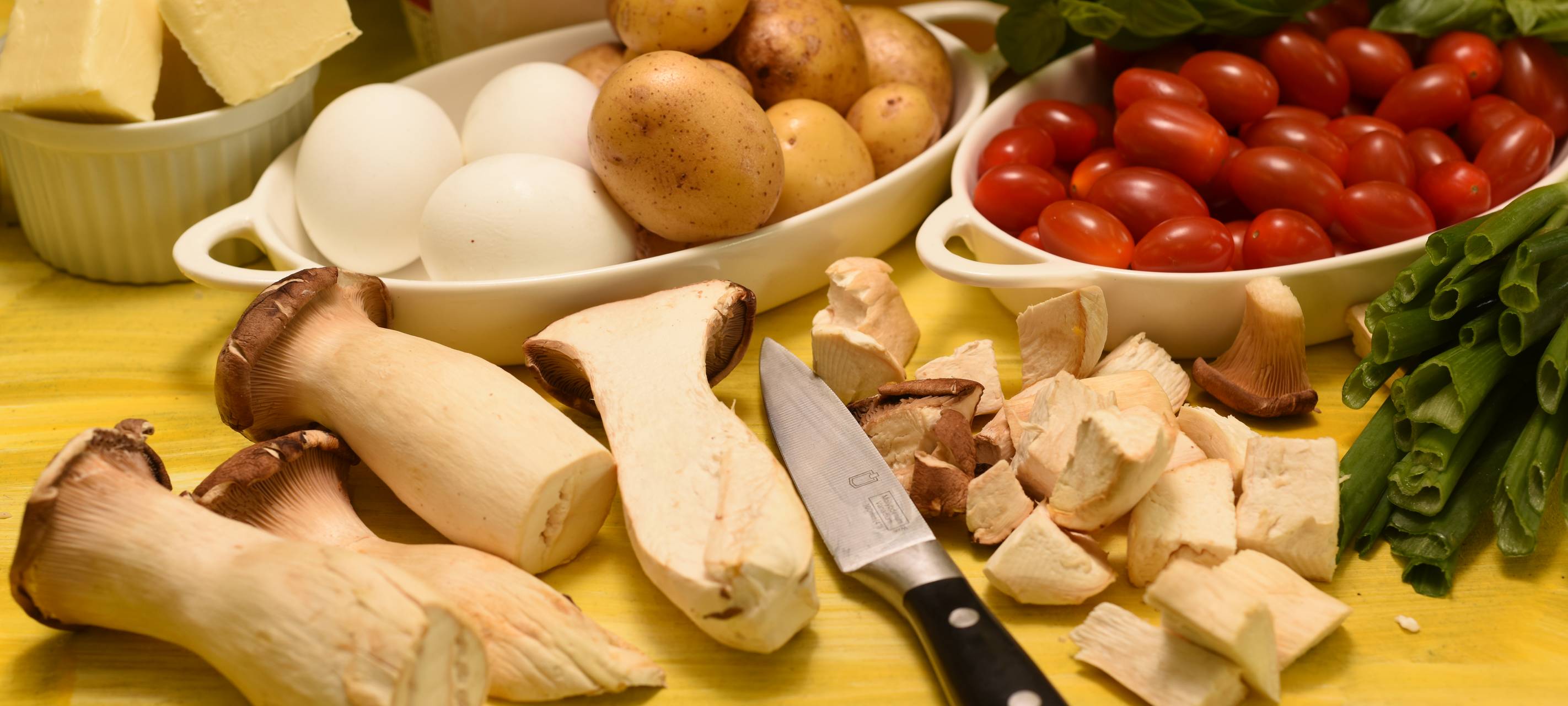 Gnocchi-Auflauf mit Kräutersaitlingen und Lachsfilet