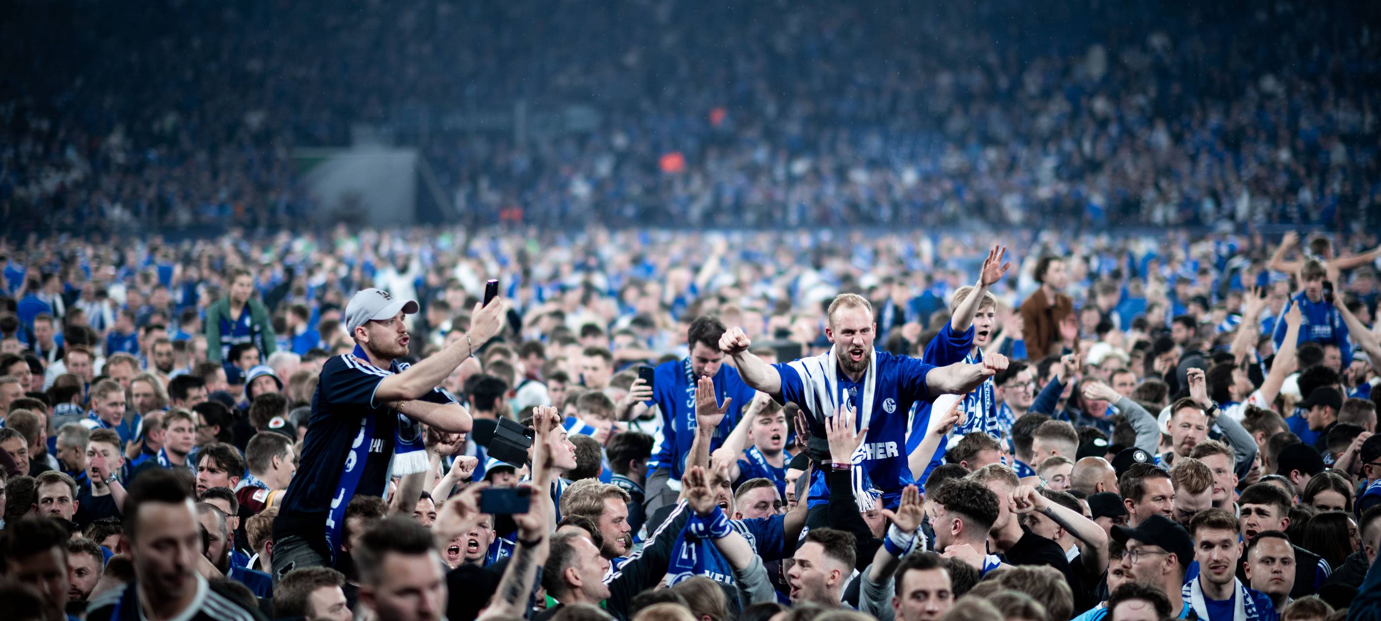 Platzsturm auf Schalke