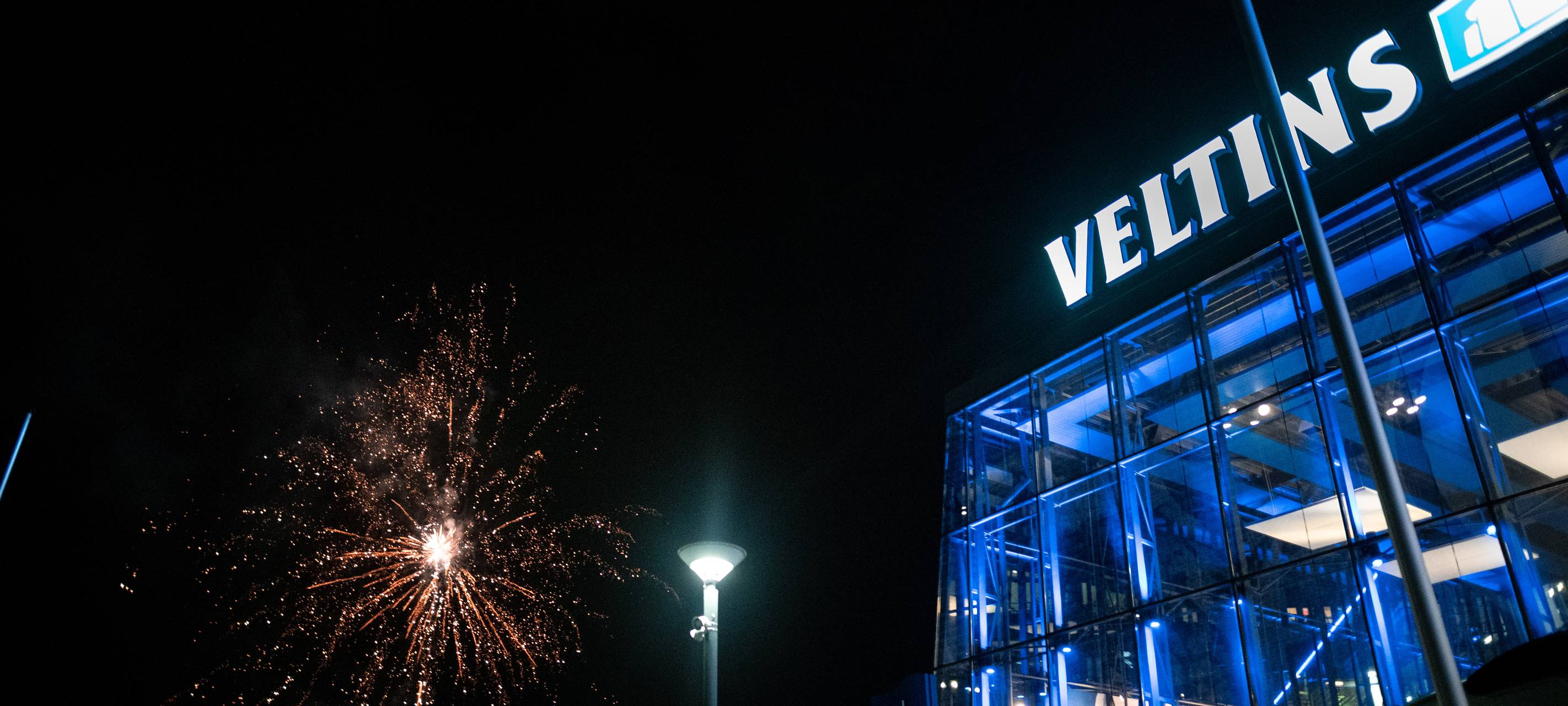 Feuerwerk über der Veltins-Arena
