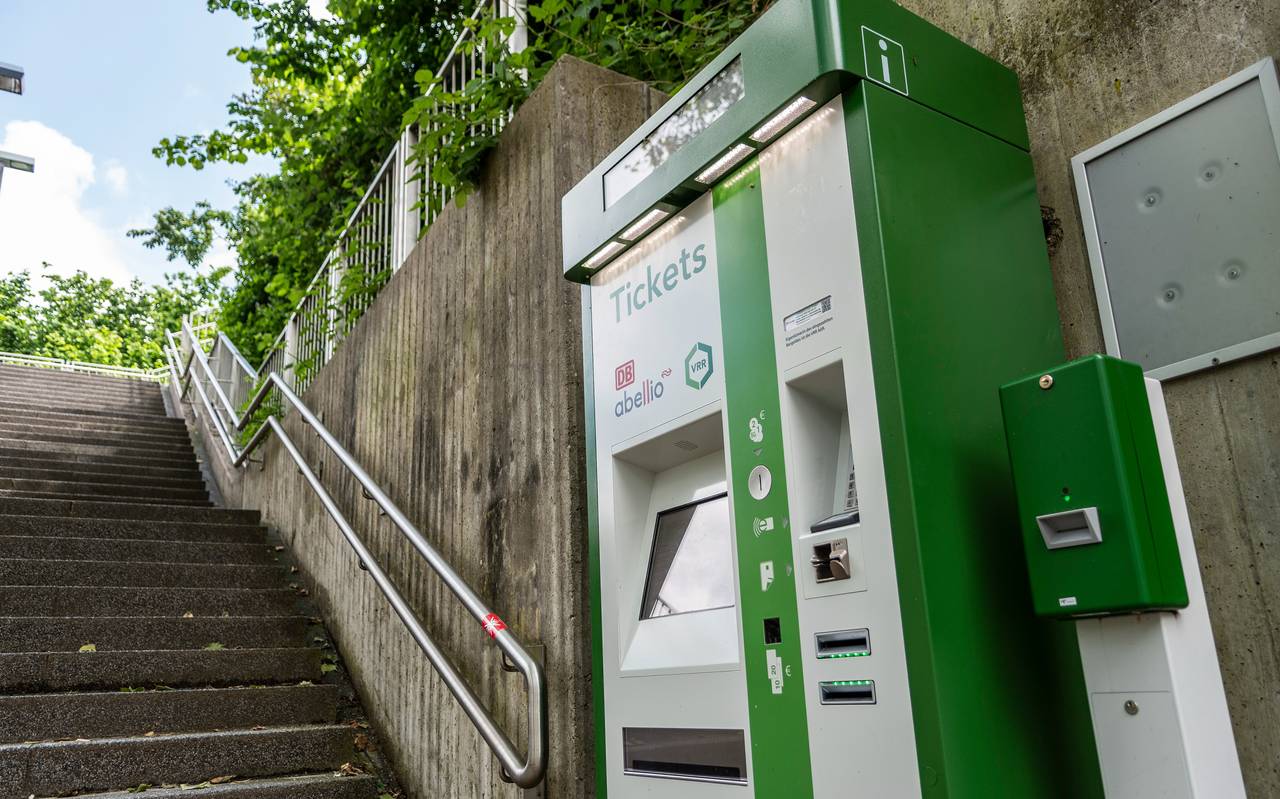 Ein Ticketautomat am Bahnhof Buer-Nord in Gelsenkirchen