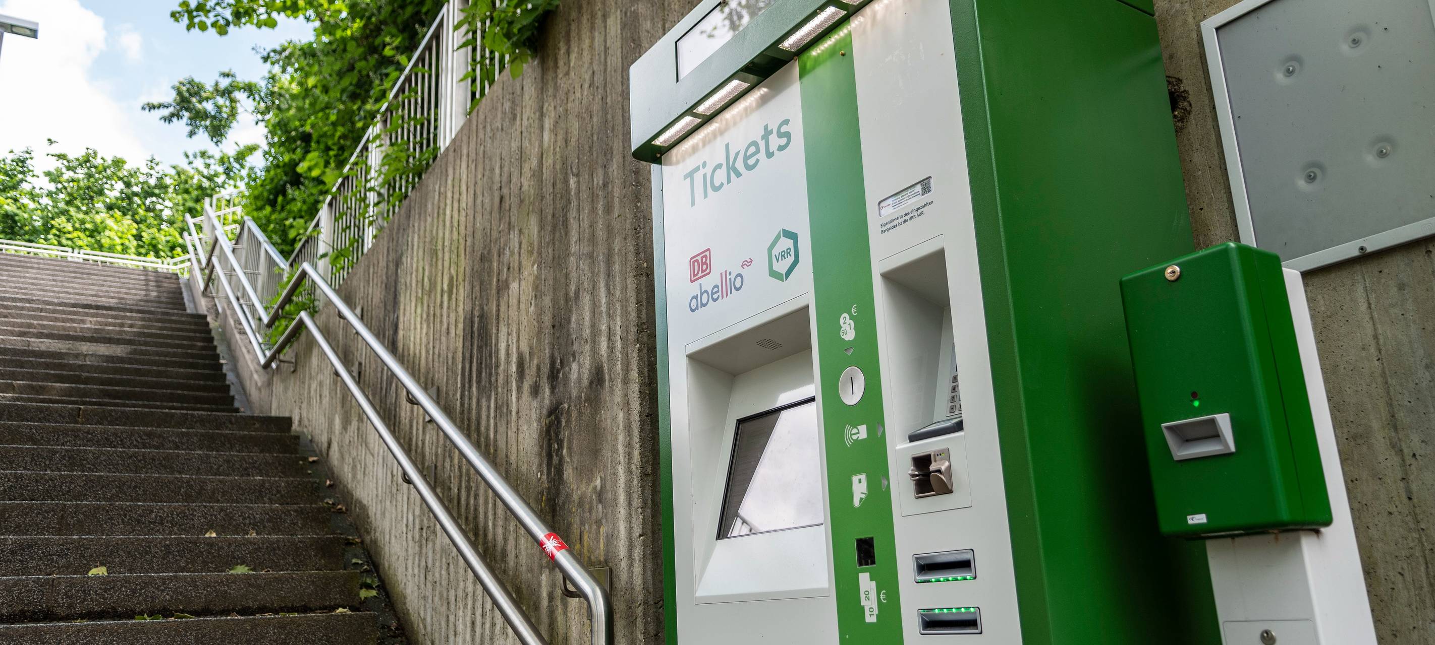 Ein Ticketautomat am Bahnhof Buer-Nord in Gelsenkirchen
