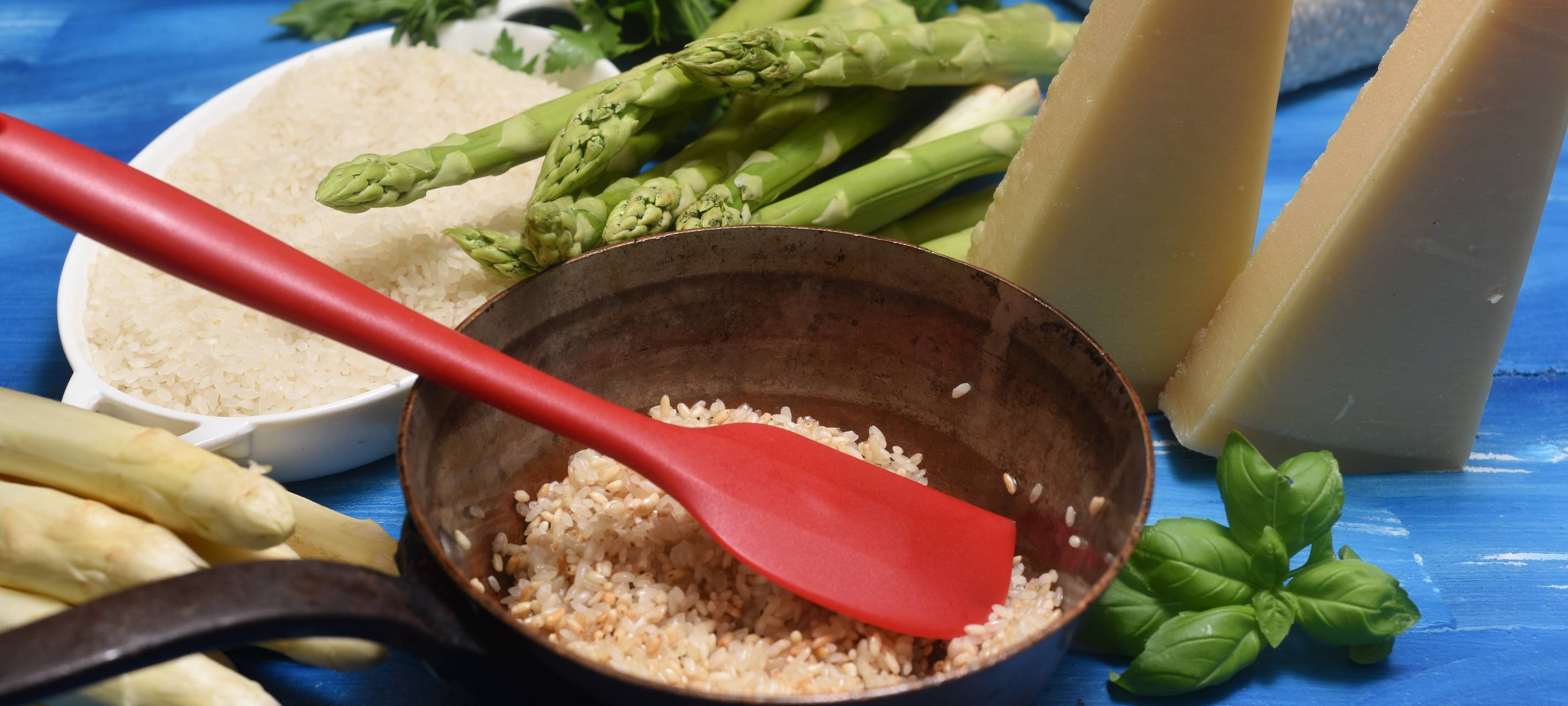 Risotto mit grünem Spargel und Saltimbocca