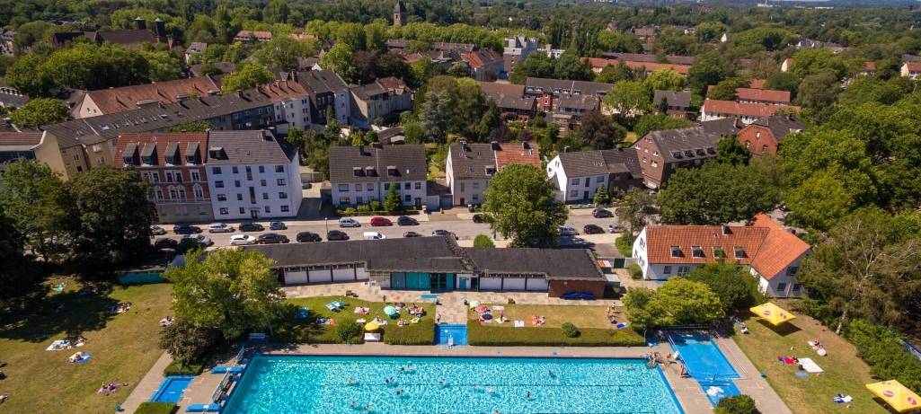 Luftbild vom Jahnbad in Gelsenkirchen