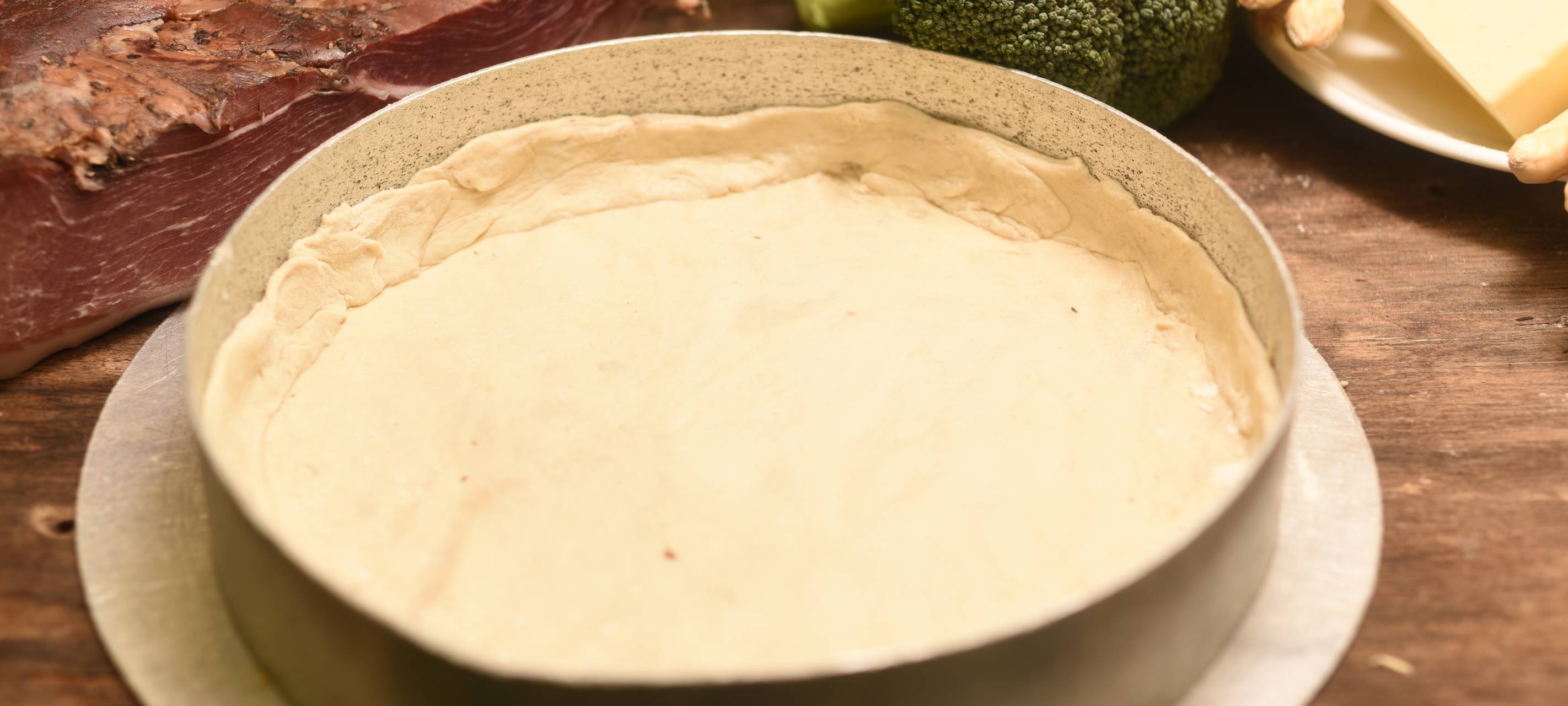 Quiche mit Spargel und Schinken