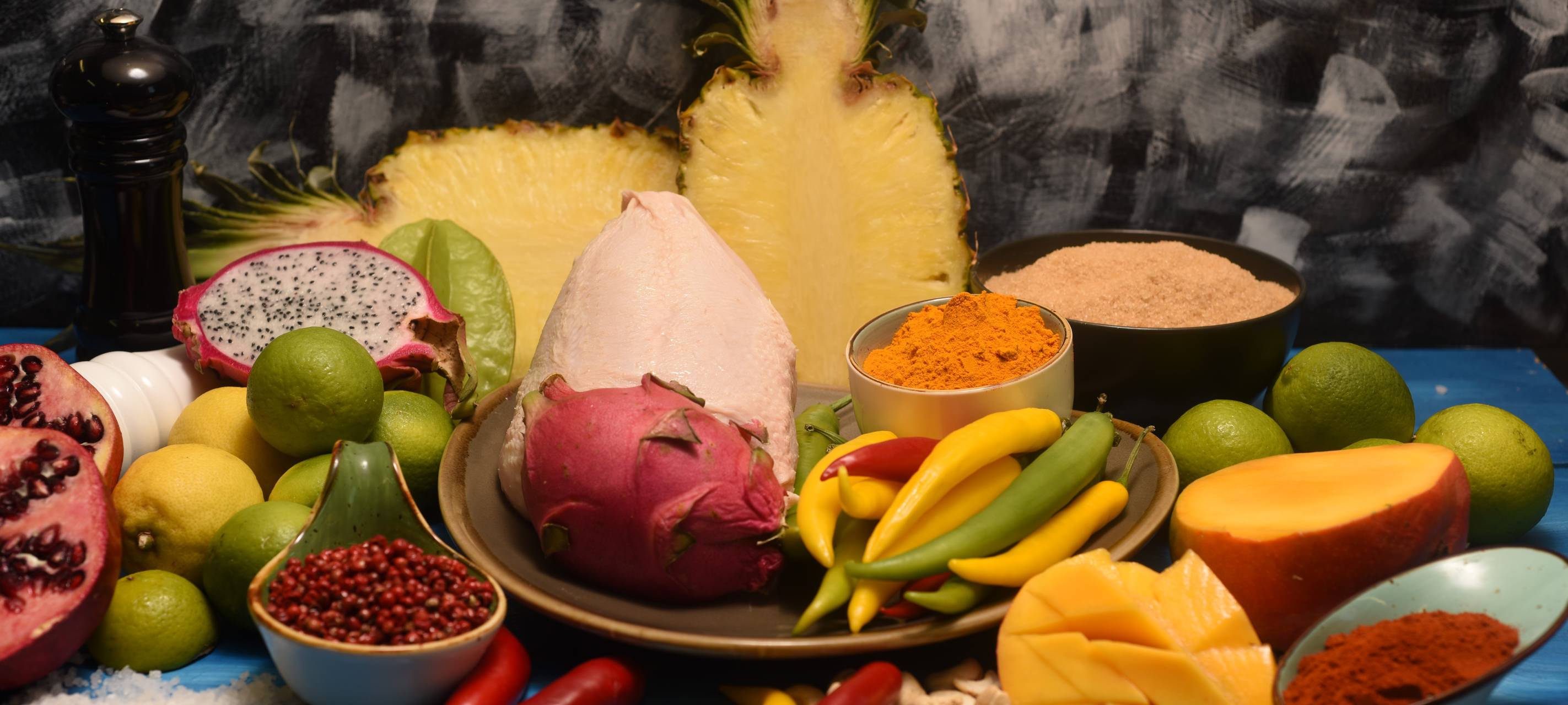 Hähnchenbrust auf Auberginenpüree mit Sesam und Dicken Bohnen