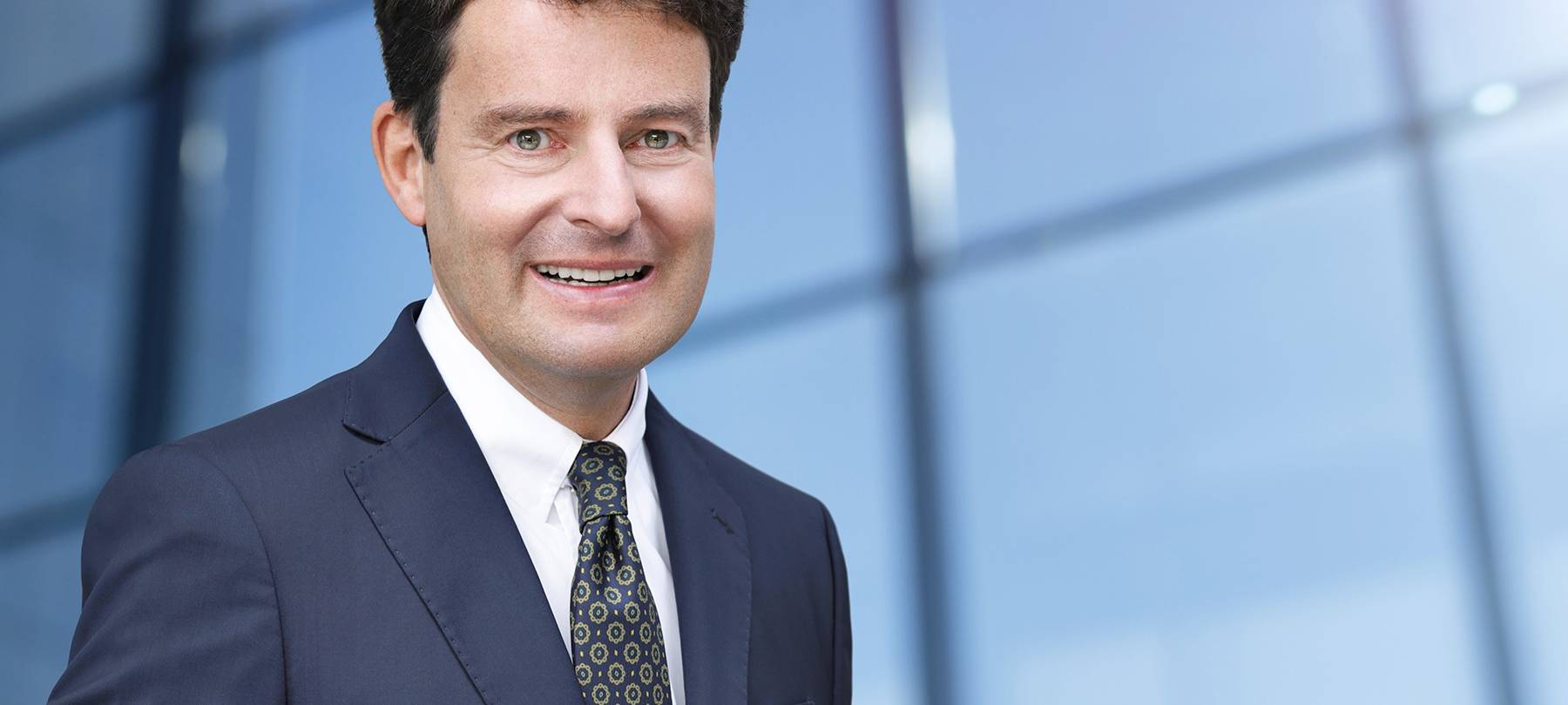 Neuer Regierungspräsident wird ins Amt eingeführt