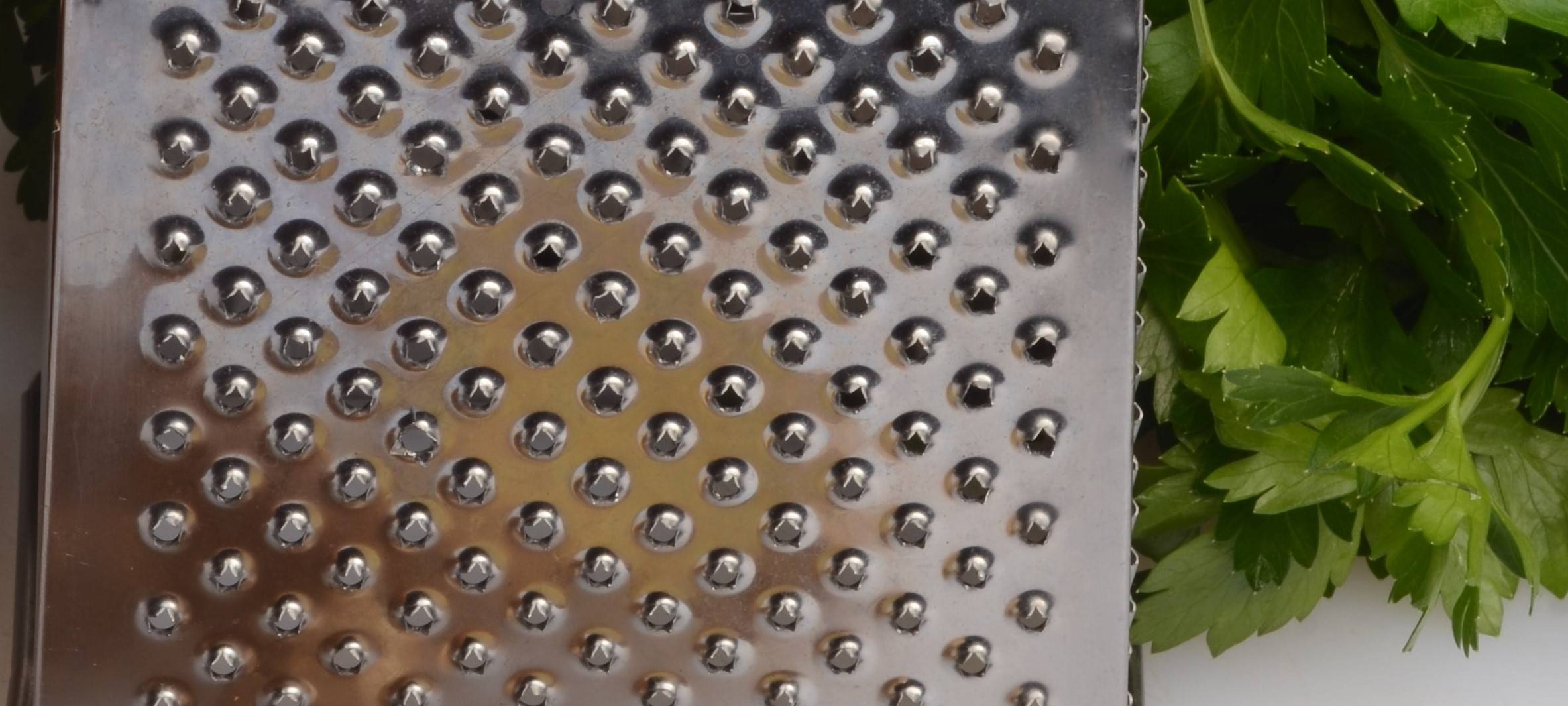 Spareribs mit Pak Choi und Granatapfel