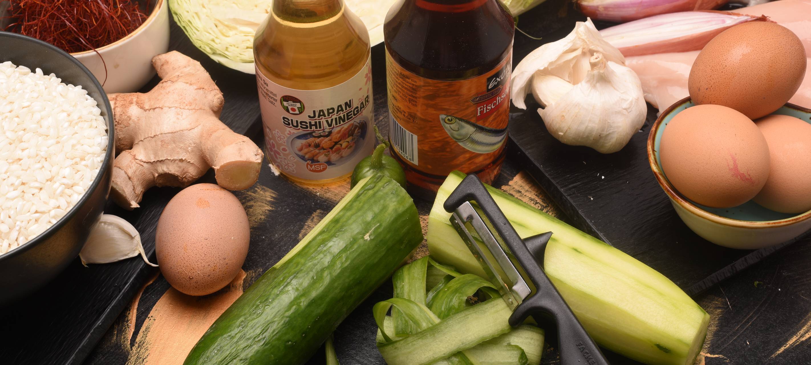 Wraps mit Turbo-Kimchi, Spiegelei und Hähnchenbrust