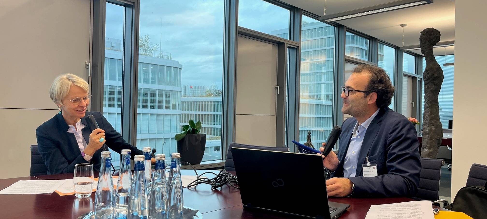 Dorothee Feller im Interview - Zukunft Bildung - der NRW-Schulcheck