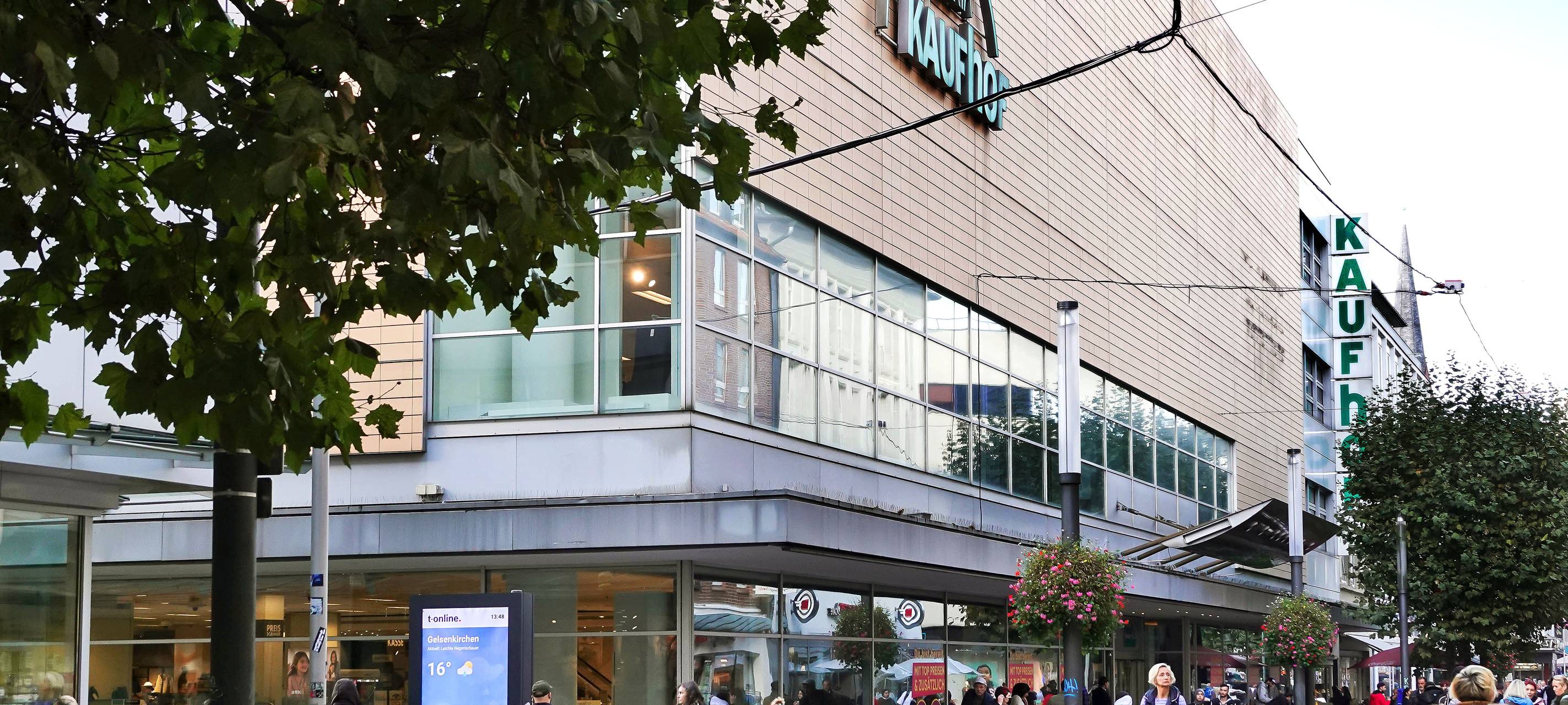 Die Filiale von Galeria Karstadt Kaufhof an der Gelsenkirchener Bahnhofstraße