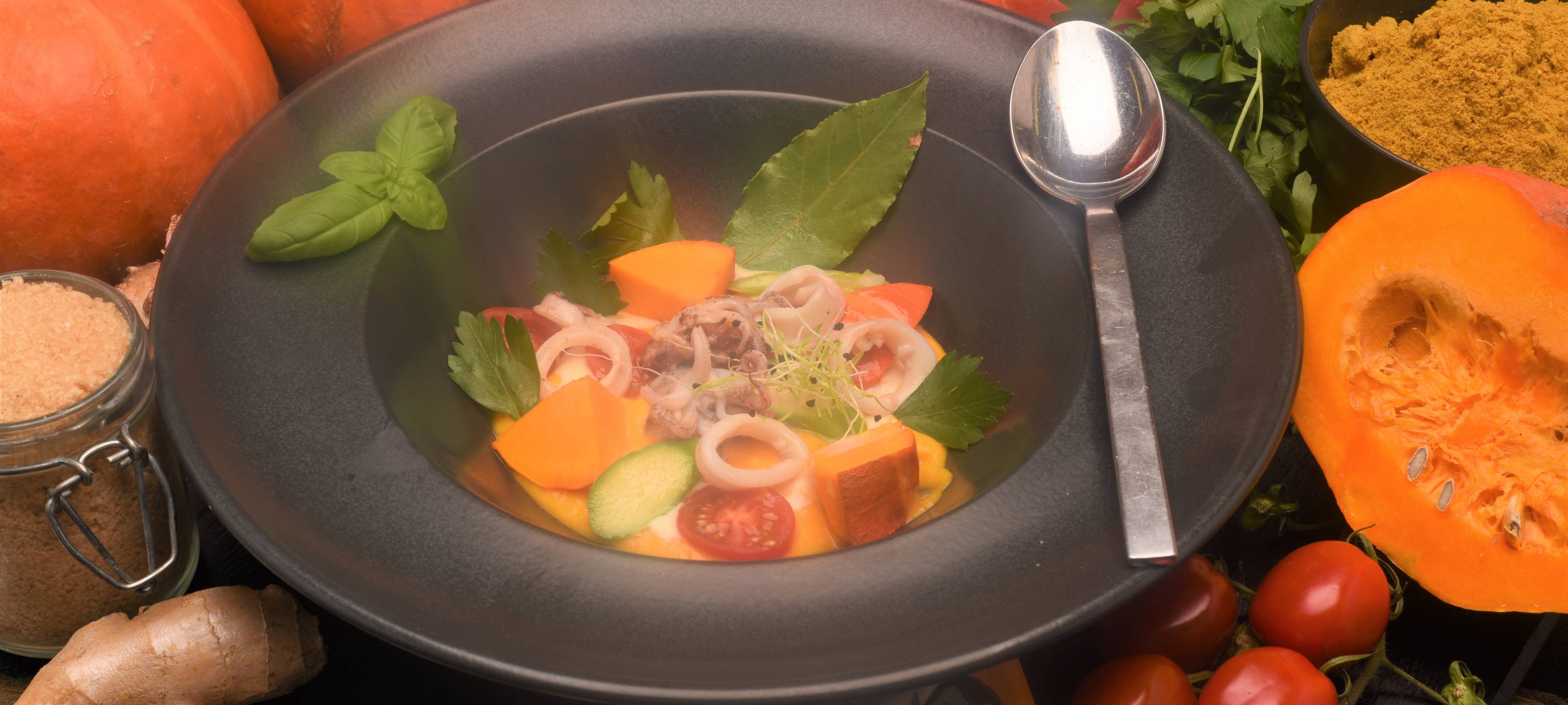 Calamari-Curry mit Kürbis und Tamarinden-Paste