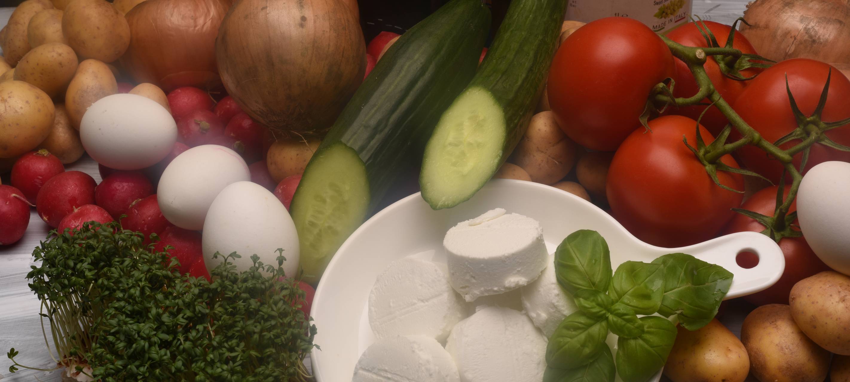 Ziegenkäse in Nusskruste mit warmem fränkischen Kartoffelsalat