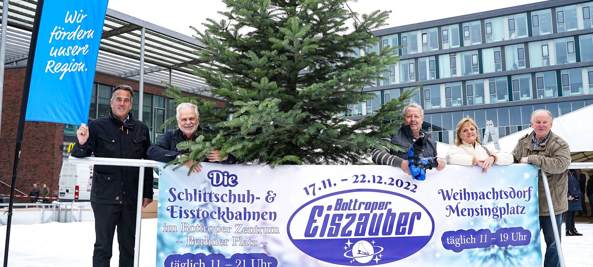 Bottroper Eisbahn aus Kunststoff: Aufbau ist gestartet