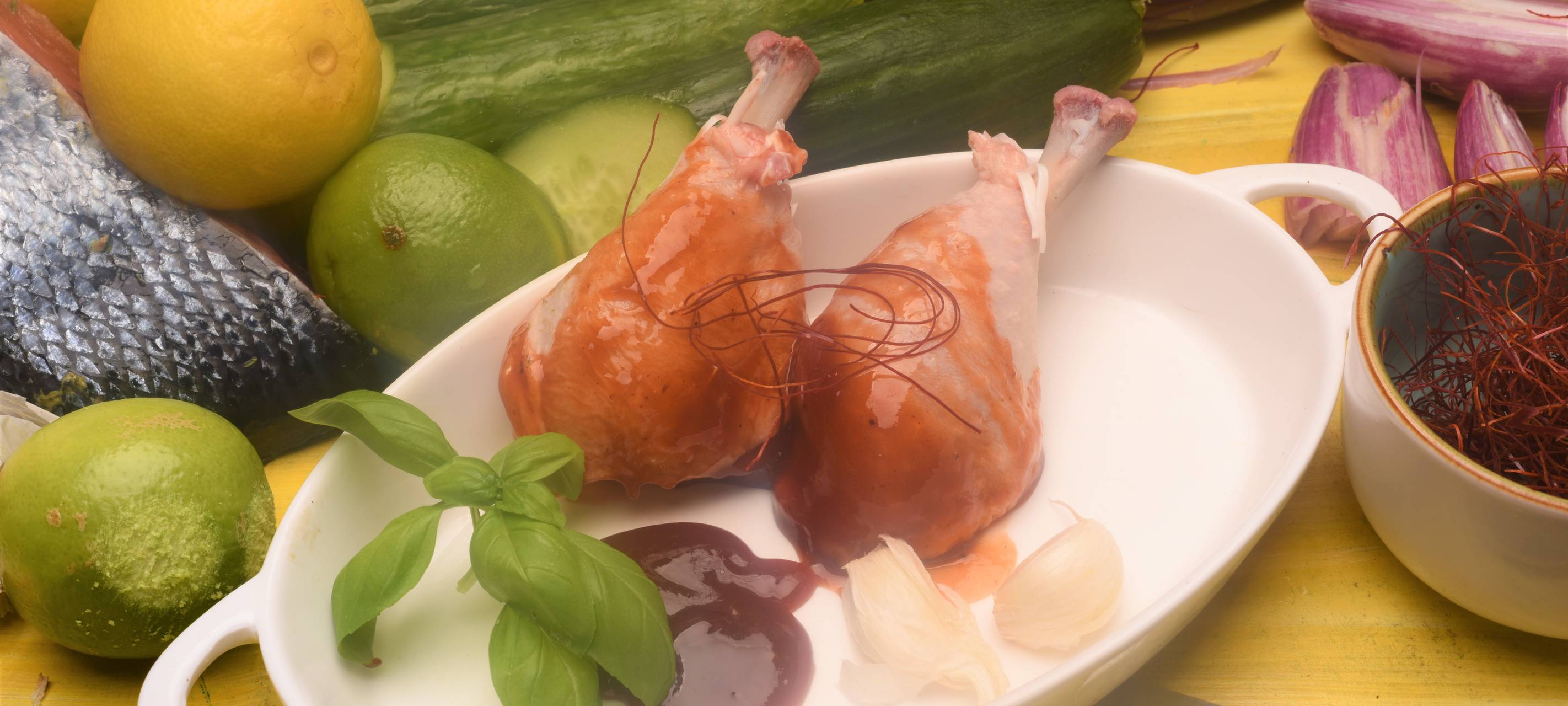 Surf & Turf - Lachs und Hähnchen mit Limonen-Orangen-Chutney