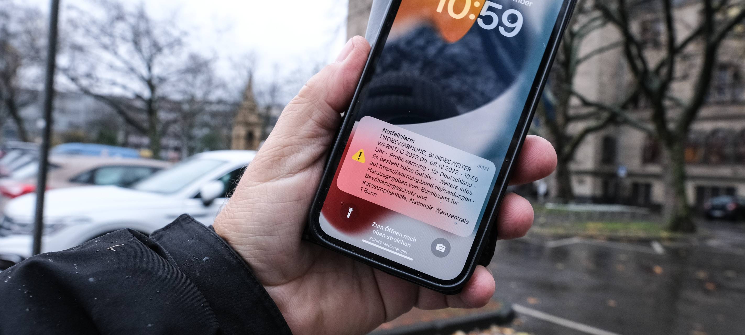 Handy-Nachricht mit Probealarm von Cell Broadcast