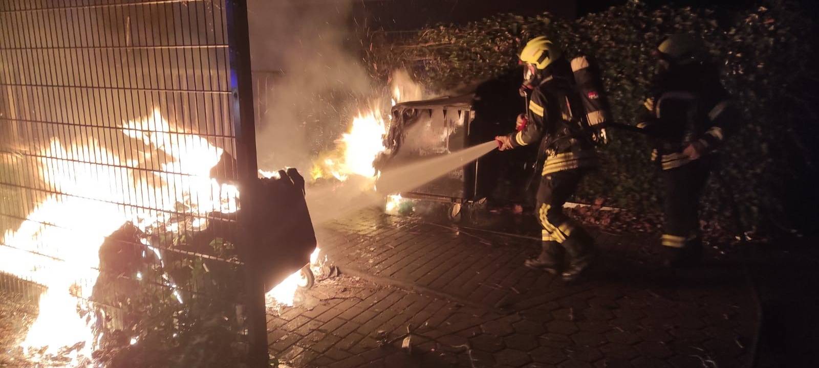 Arbeitsreicher Jahreswechsel für die Feuerwehren bei uns