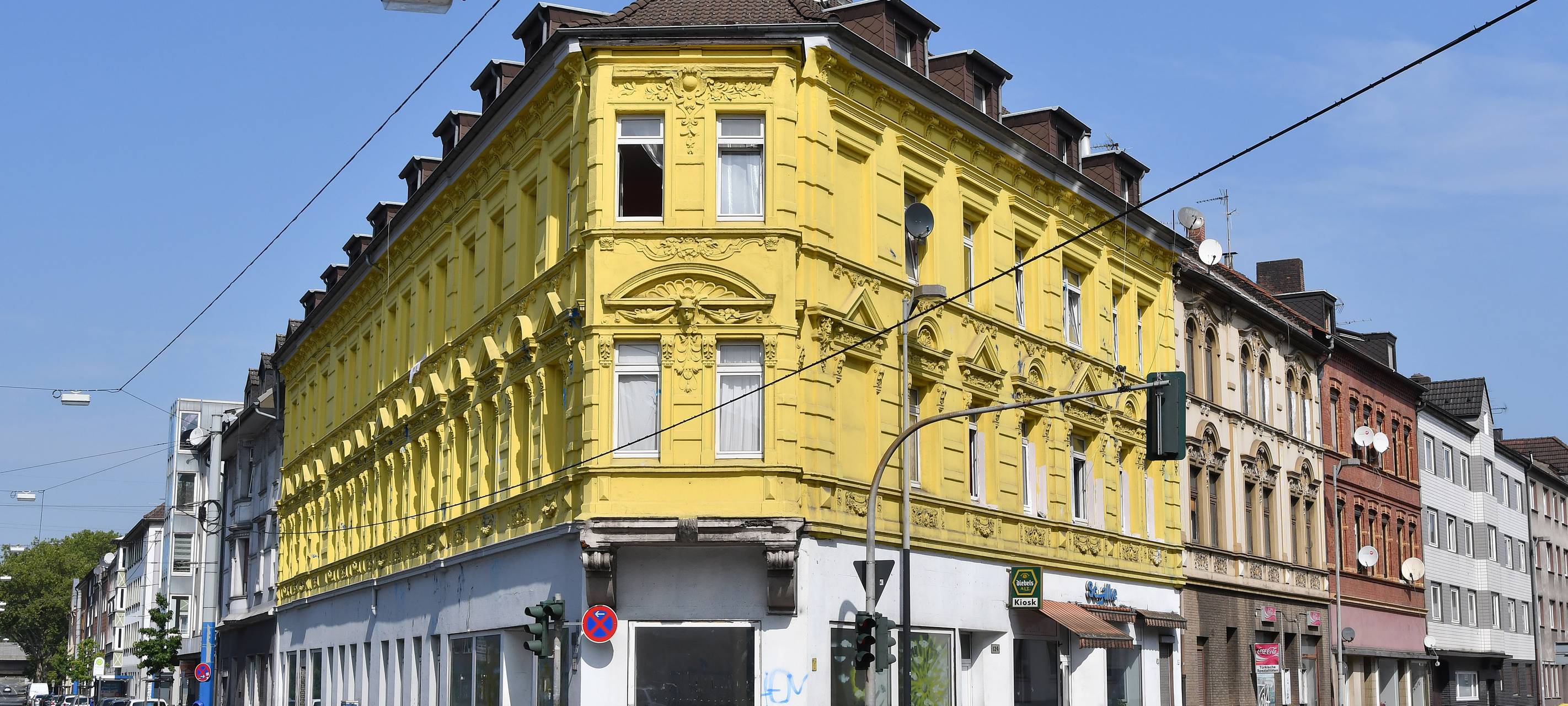 Gelbes Haus auf der Schalker Meile wird versteigert