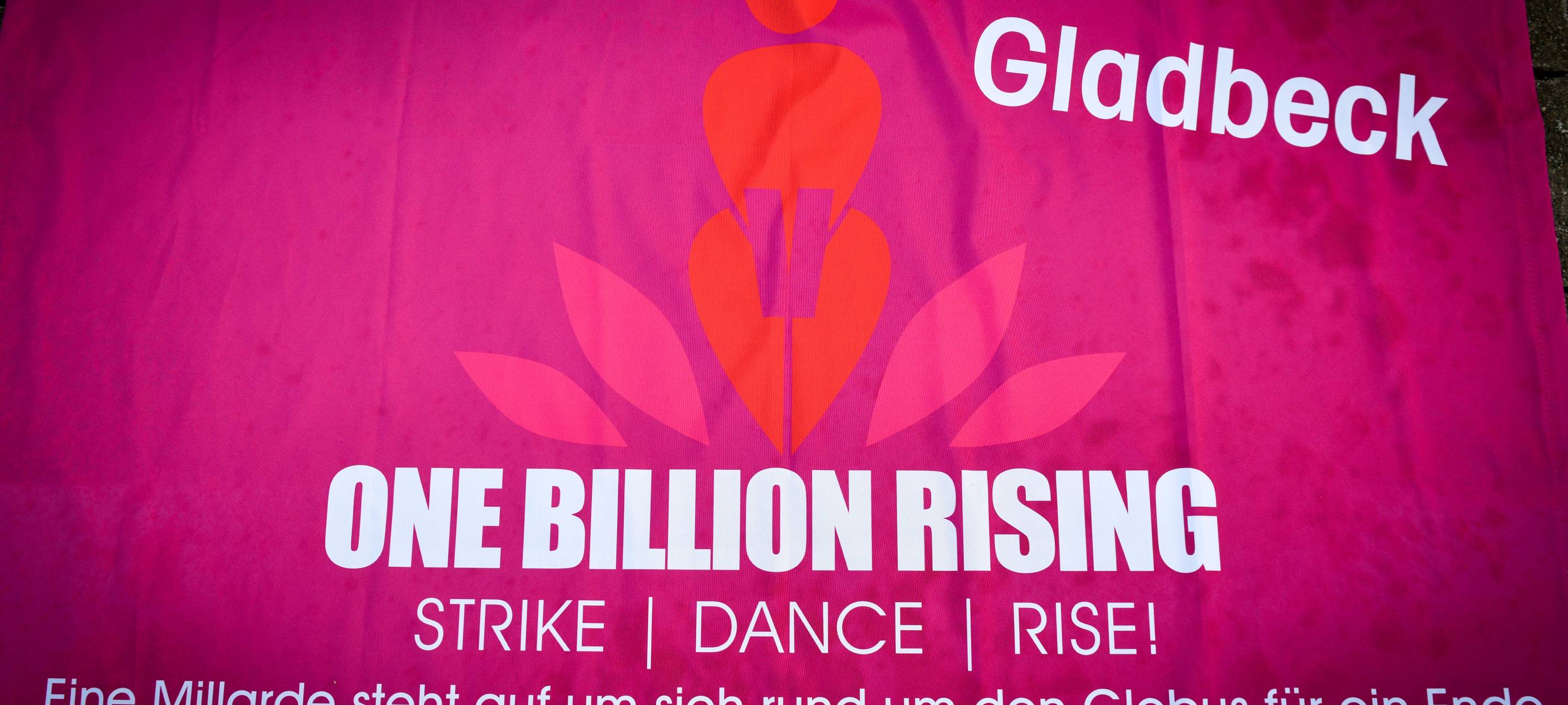Plakat zu "One Billion Rising" in Gladbeck