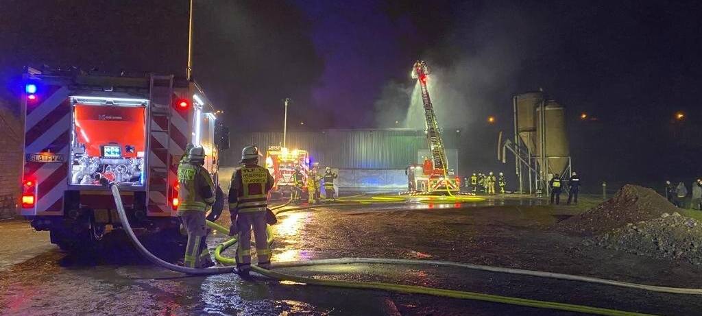 Feuerwehreinsatz beim Scheunenbrand in Gladbeck