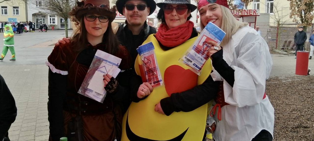 Typisierungsaktion beim Schubkarrenumzug Rosenhügel