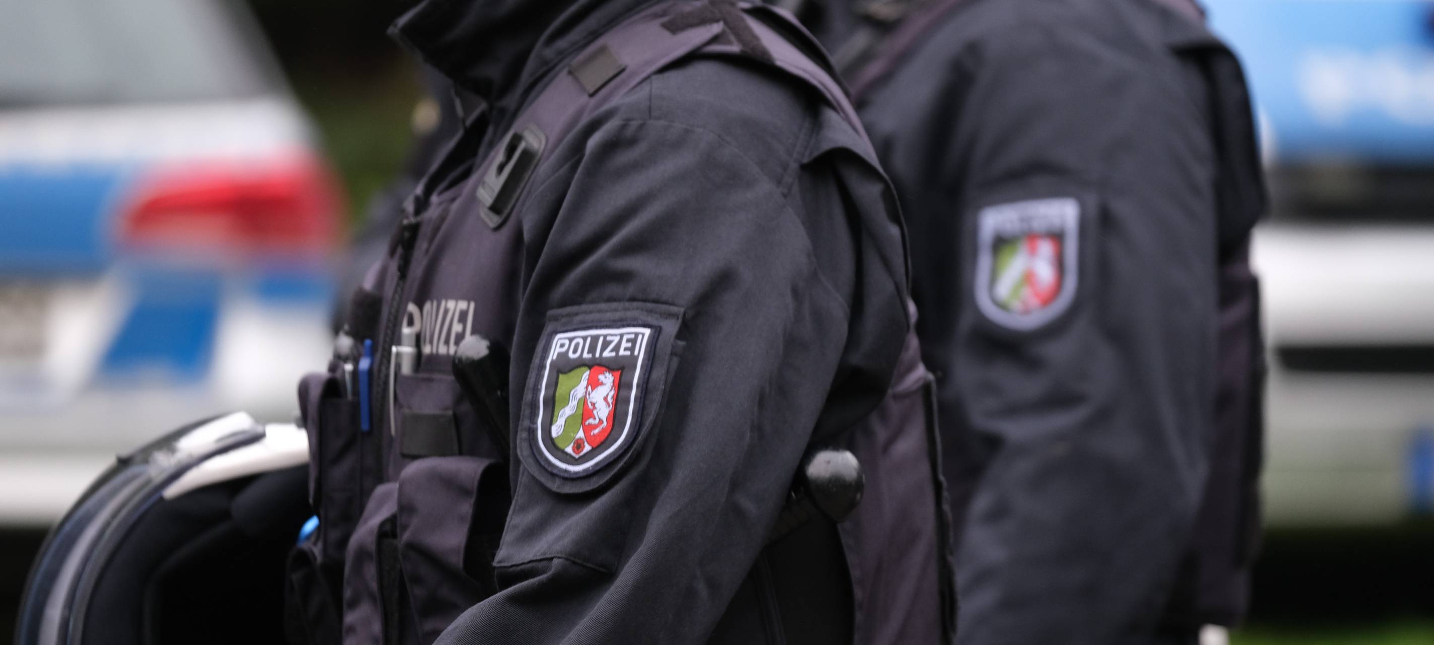 Polizisten der Hundertschaft im Einsatz