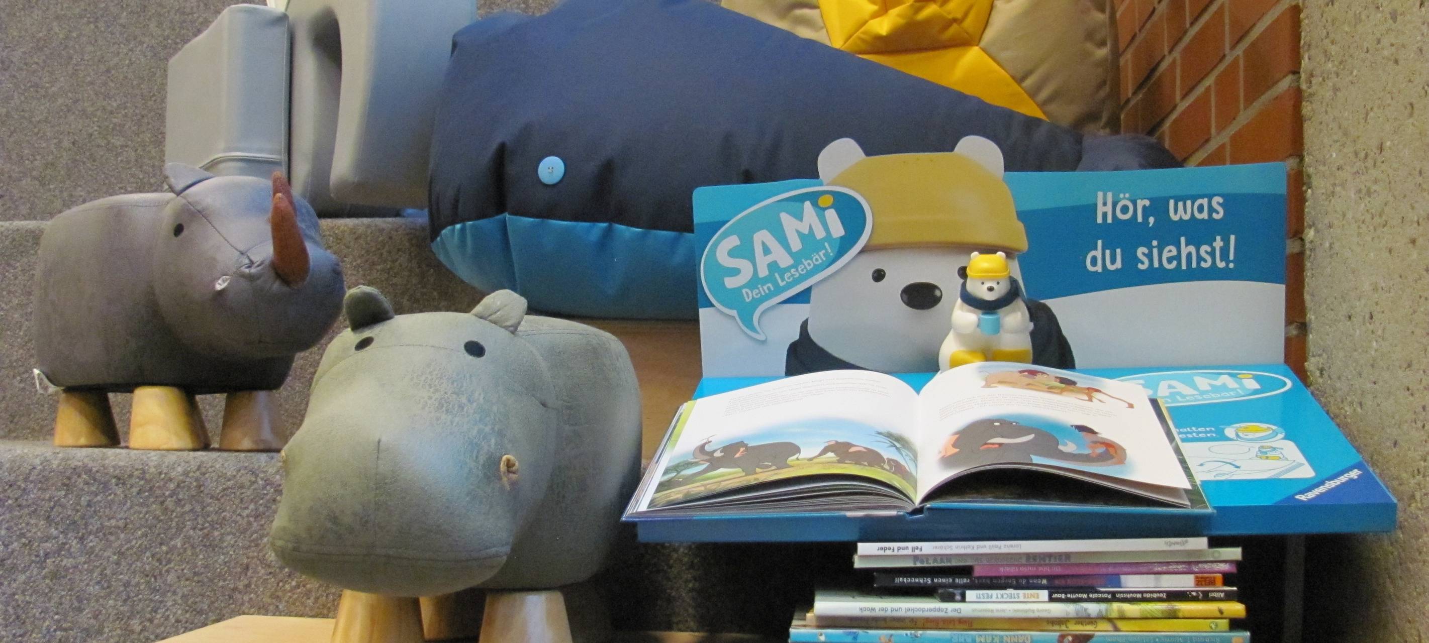 Neue Möbel und Bücher für die Gladbecker Stadtbücherei