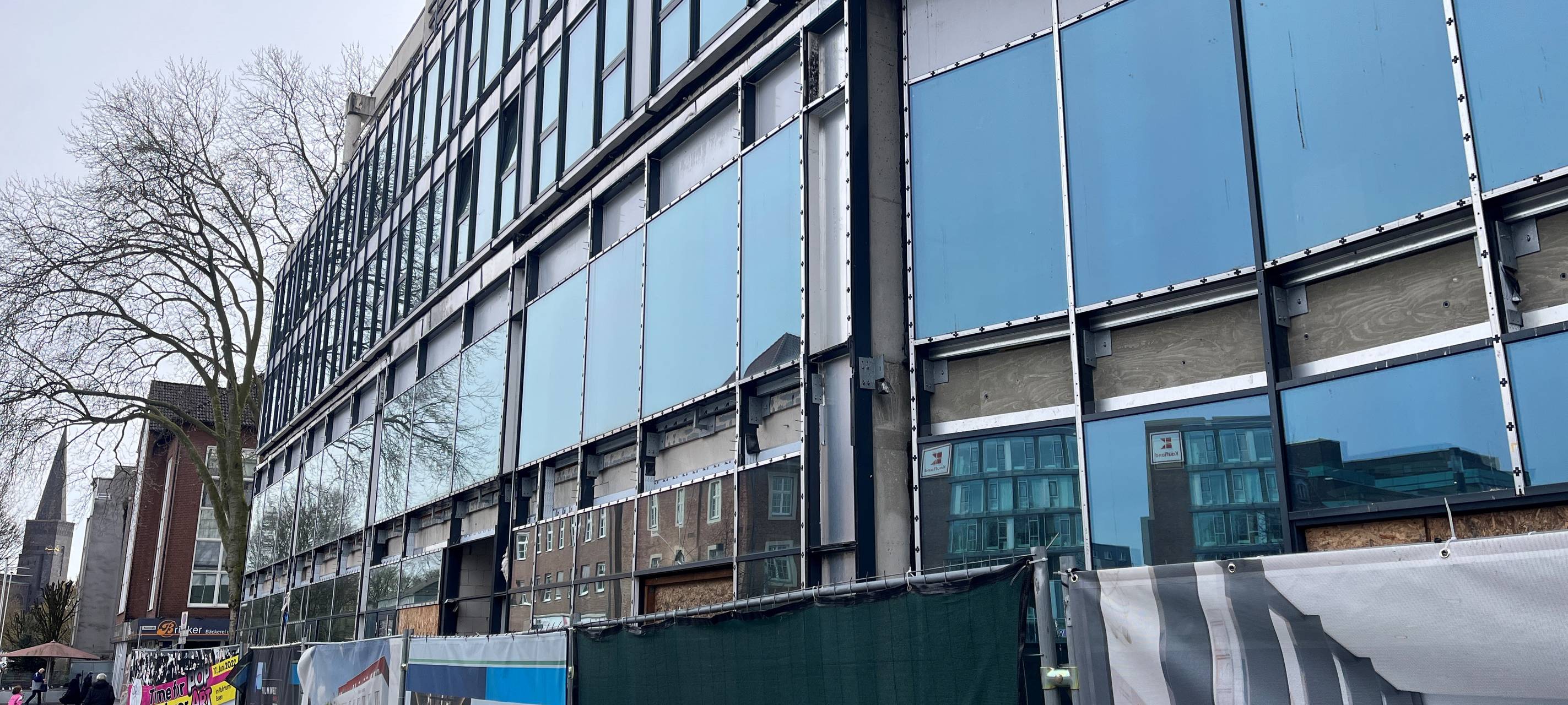 Erste Eröffnungen im Bottroper Hansa Center im Sommer 2025