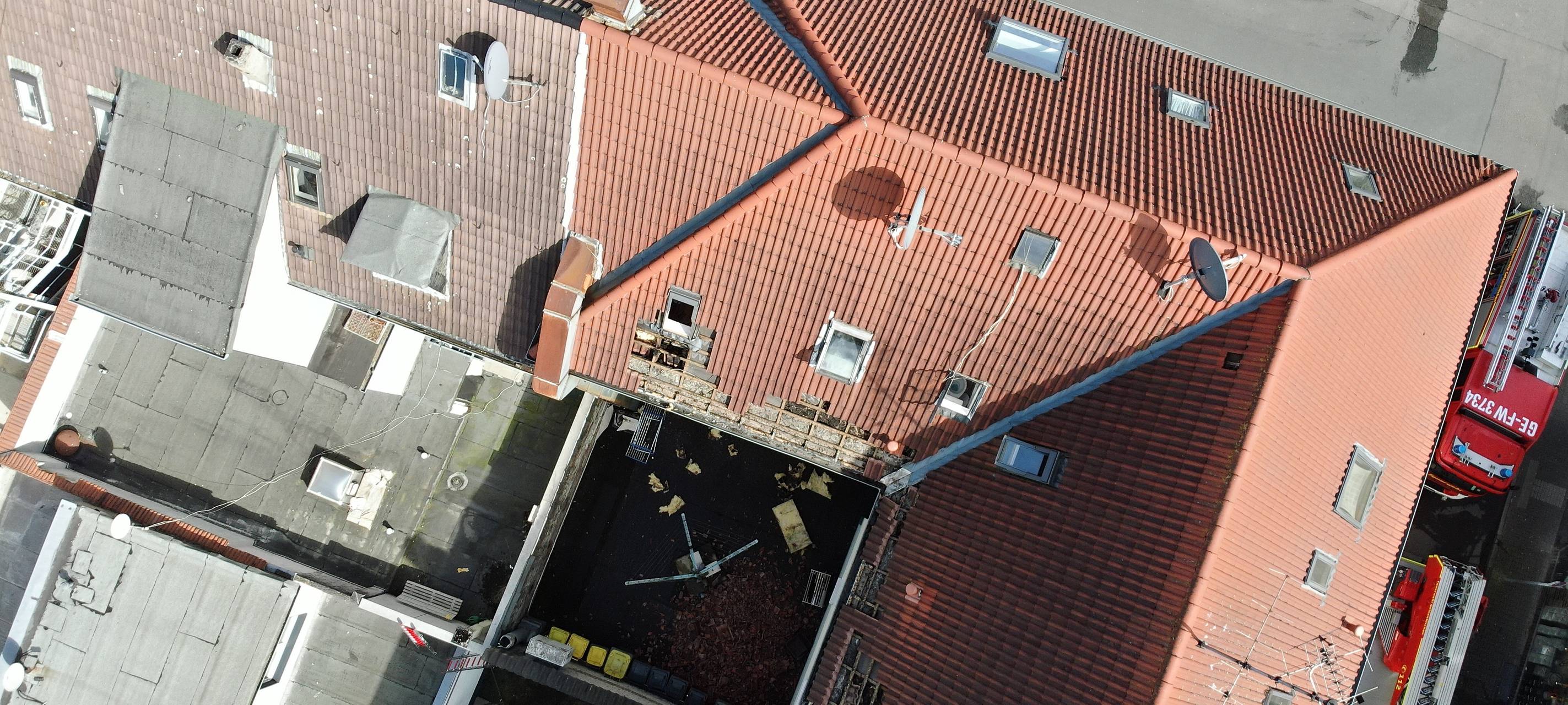 Feuerwehreinsatz Hausdach