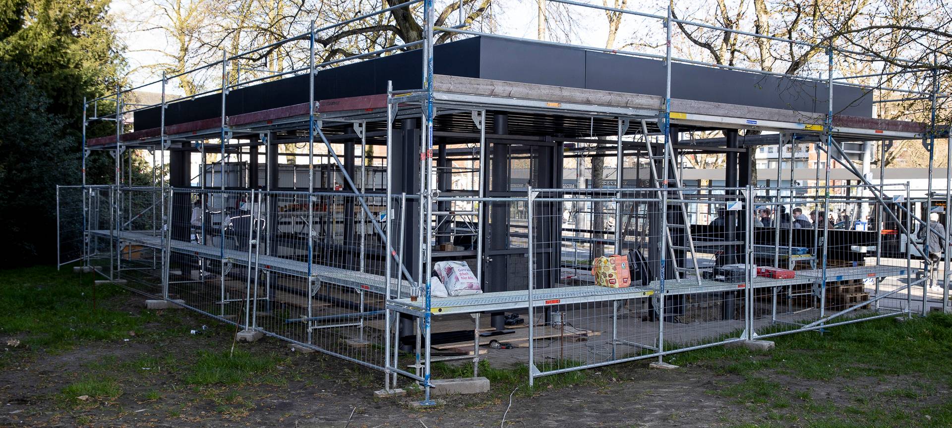 Fahrrad-Abstellanlage Rathaus Buer