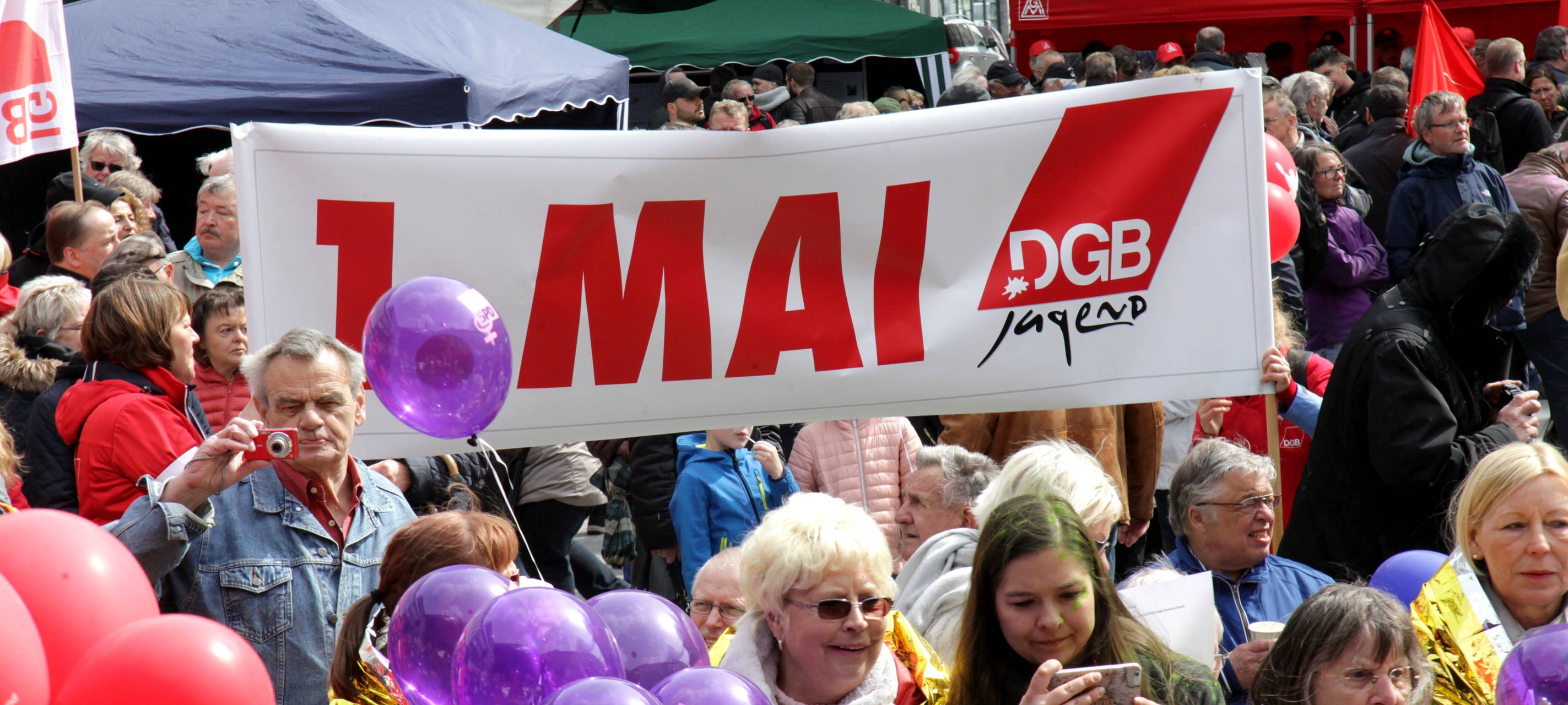 Mai-Kundgebung zum Tag der Arbeit