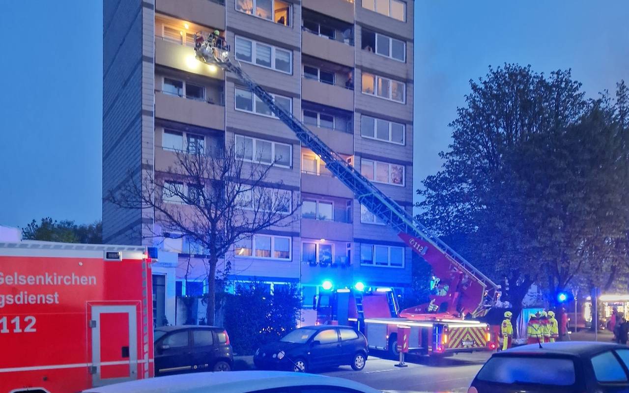Feuerwehreinsatz Gelsenkirchen-Schaffrath