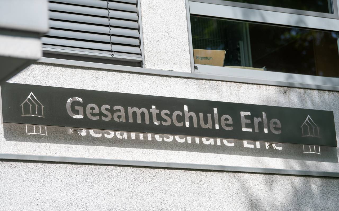 Schriftzug an der Gesamtschule Erle in Gelsenkirchen
