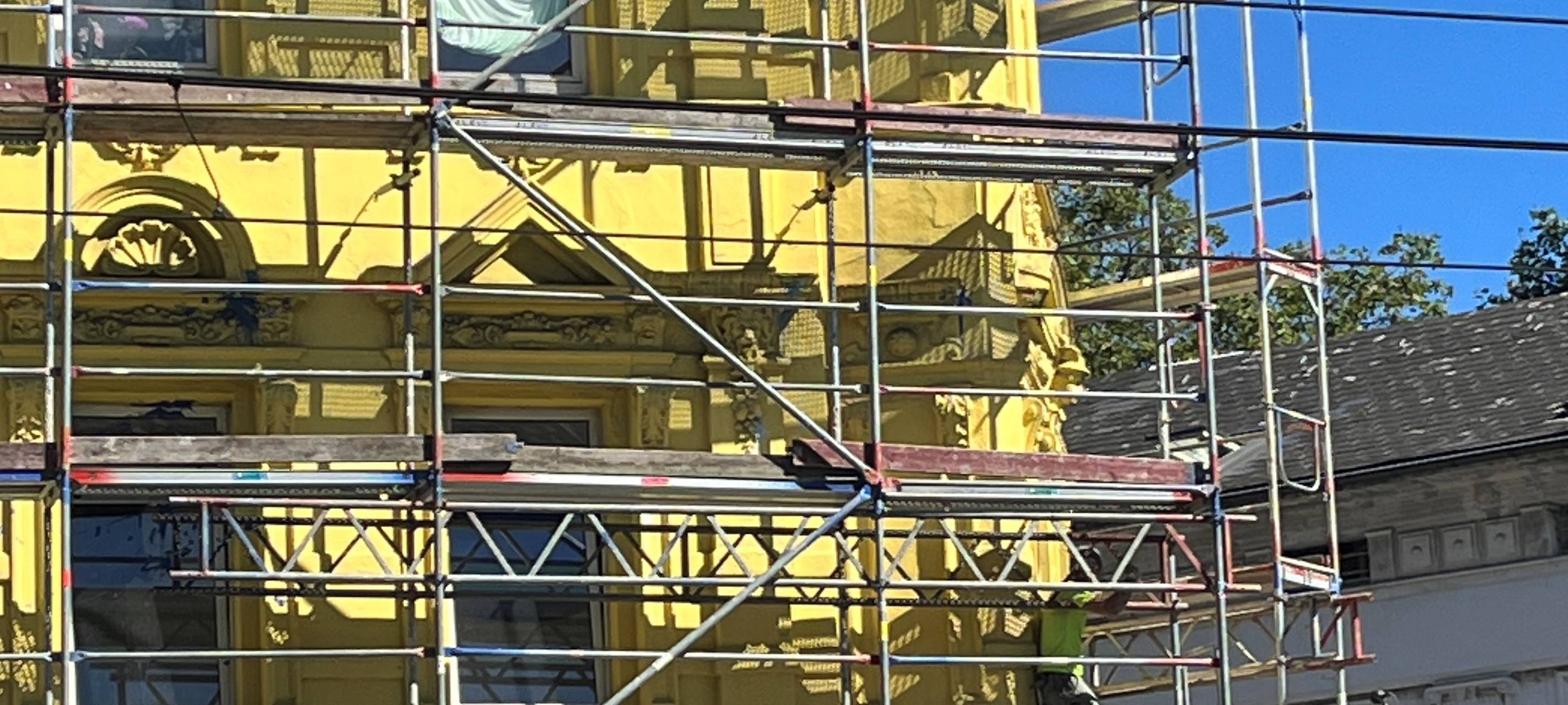 Gelbes Haus in Gelsenkirchen wird jetzt saniert