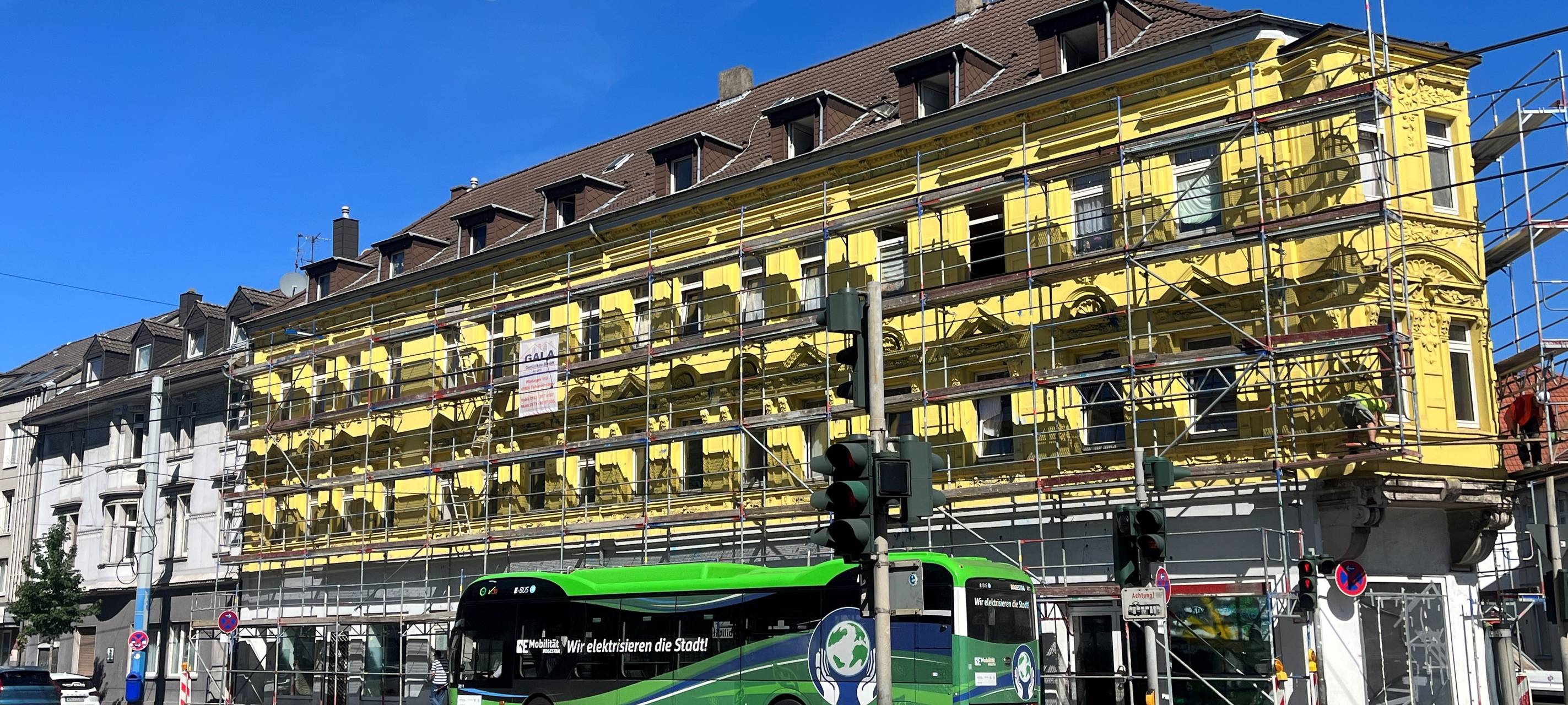 Gelbes Haus in Gelsenkirchen wird jetzt saniert