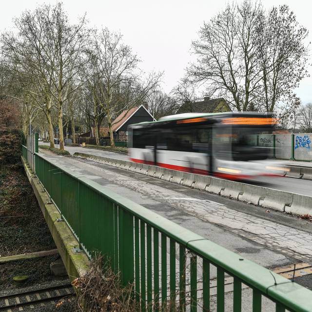 Bahnbrücke Bülser Straße in Gladbeck-Zweckel