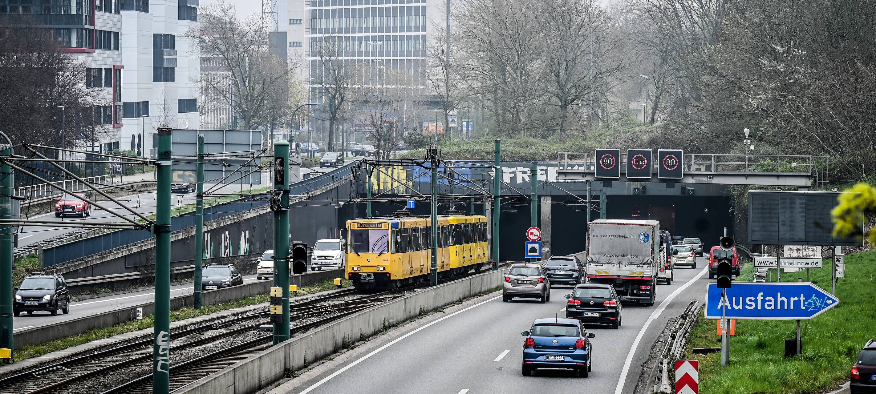 Nächtliche Sperrungen auf der A40