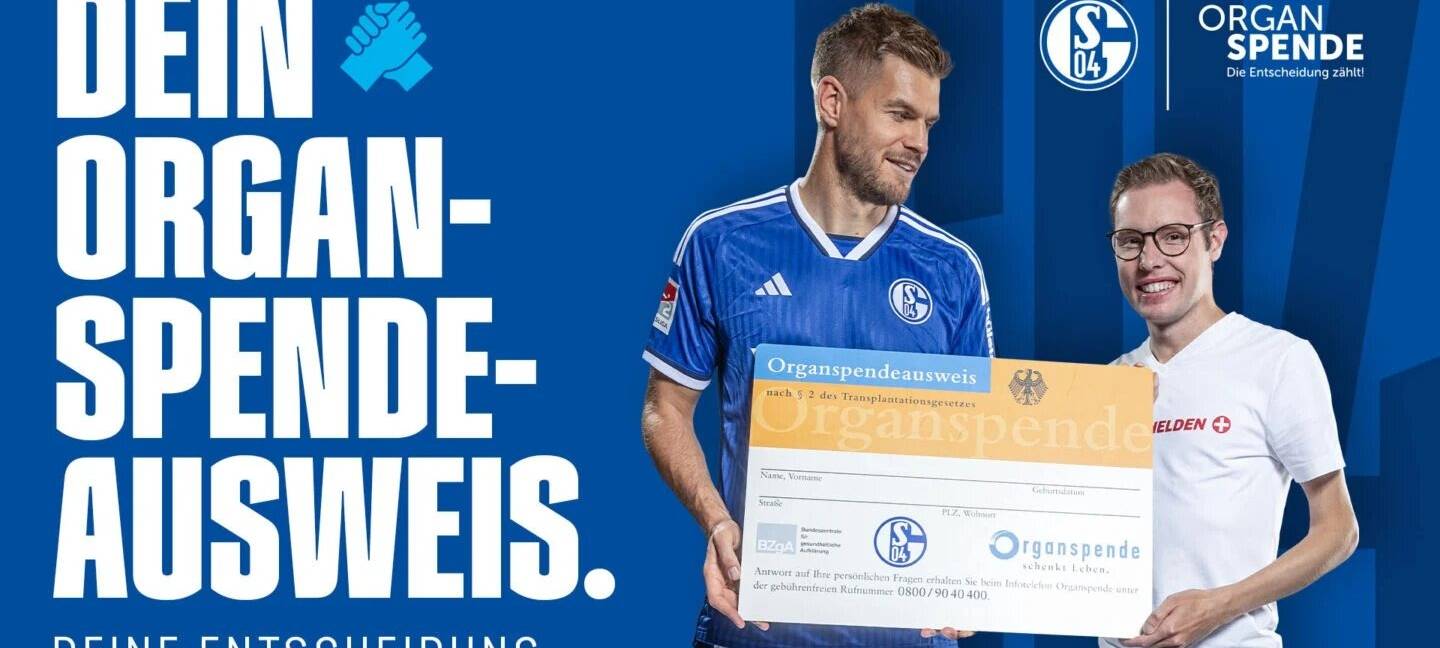 Schalke bringt eigenen Organspendeausweis heraus